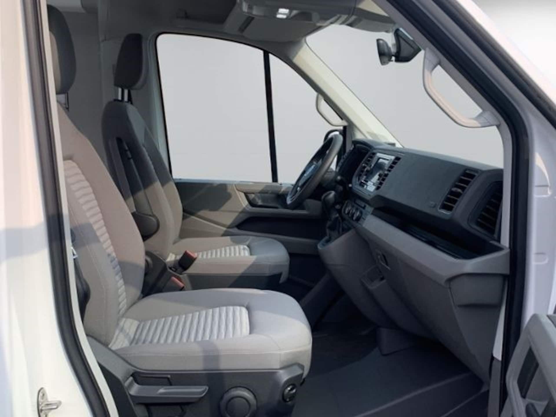 Volkswagen Grand California 600