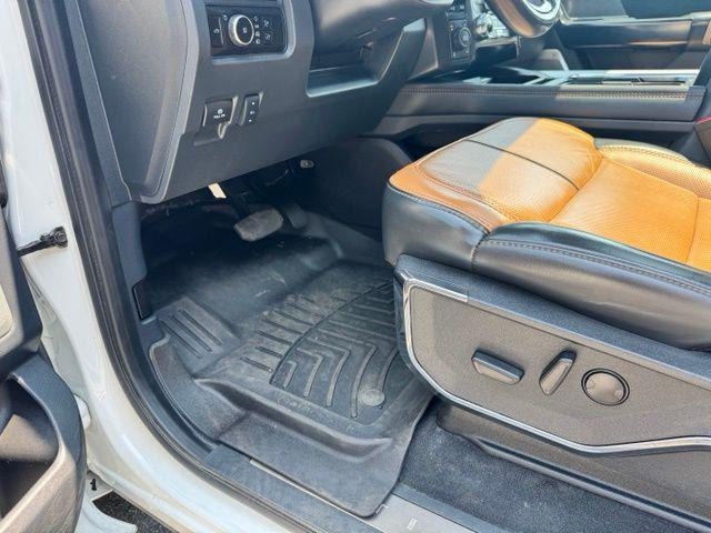 2023 Ford F-350 Super Duty Platinum - Photo 32
