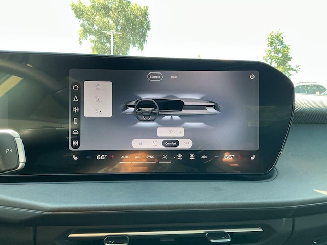 2026 Audi Q3 Base - Photo 17