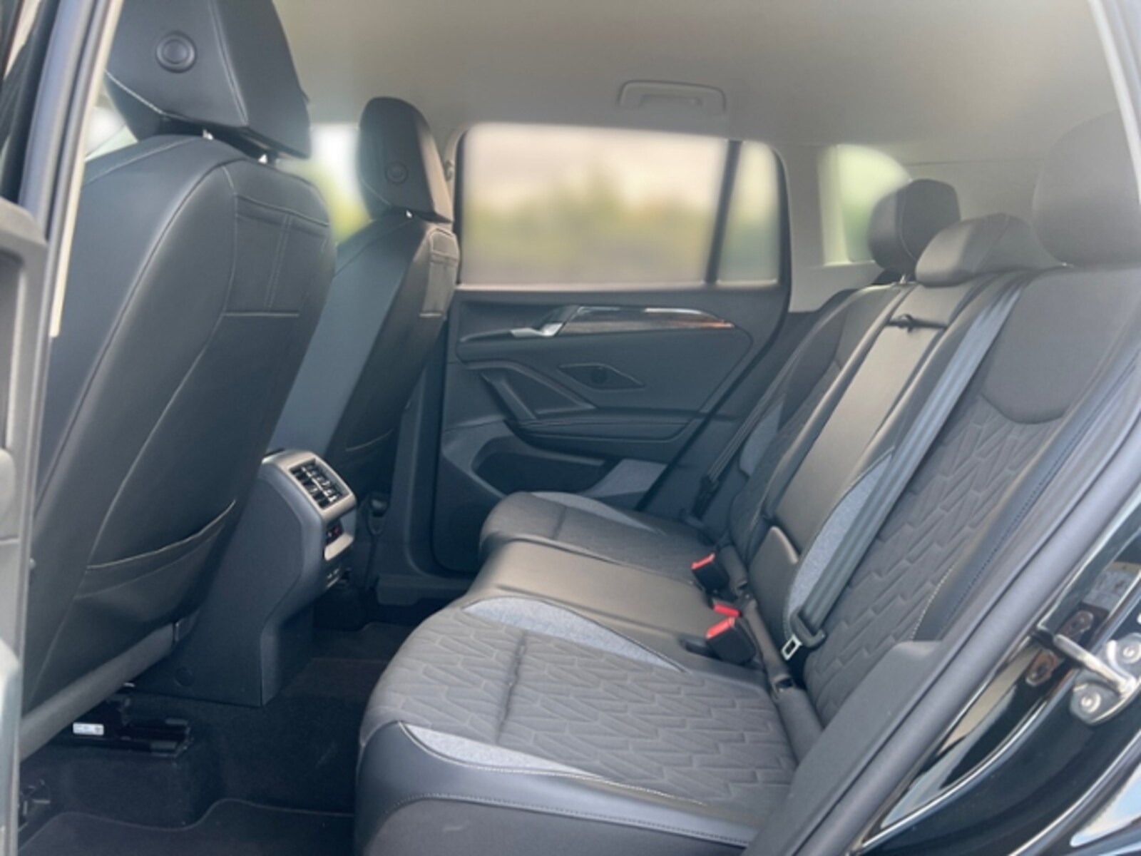 Volkswagen Tiguan – Bild 14