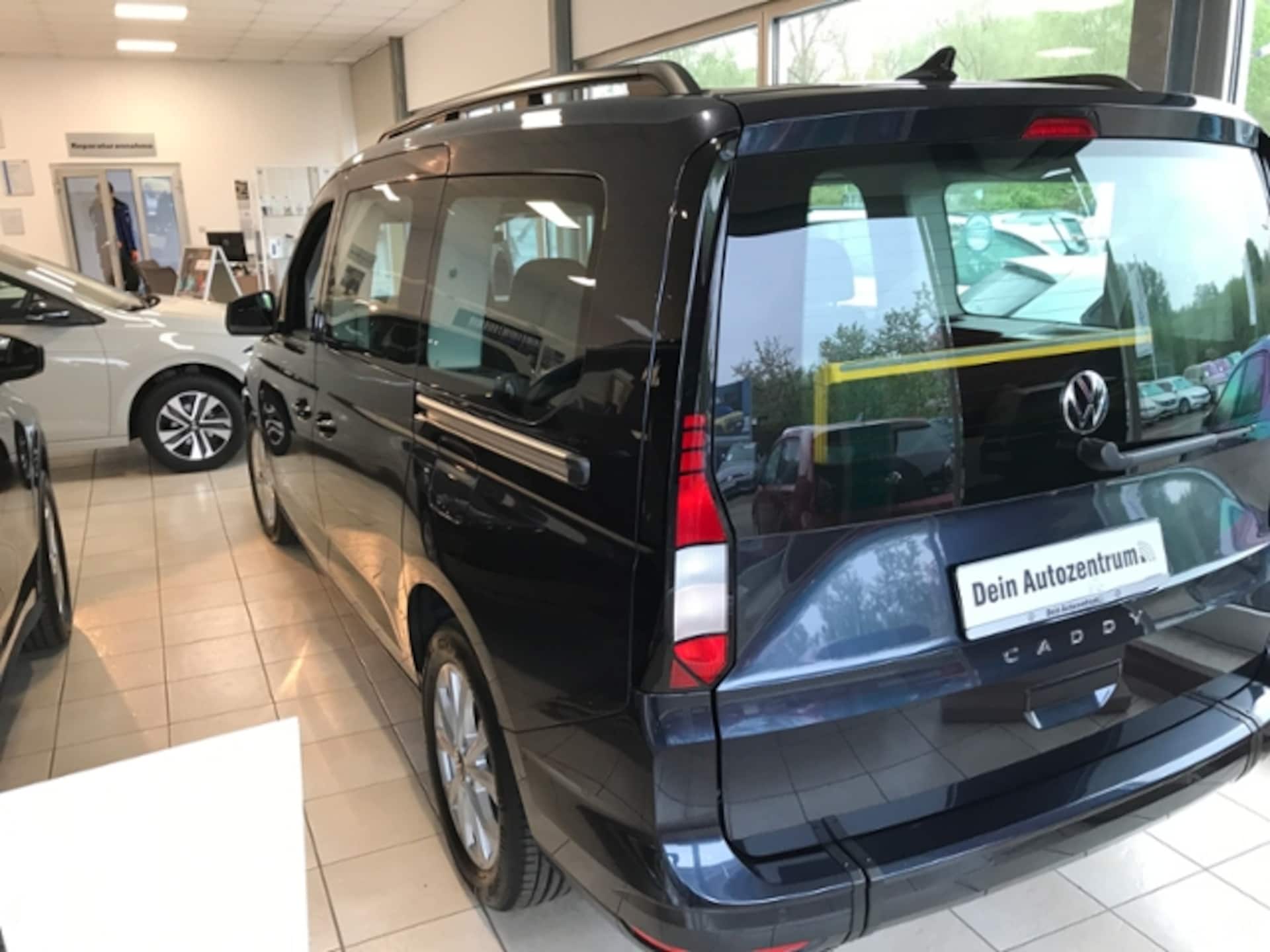 Volkswagen Caddy Maxi Basis-Modell