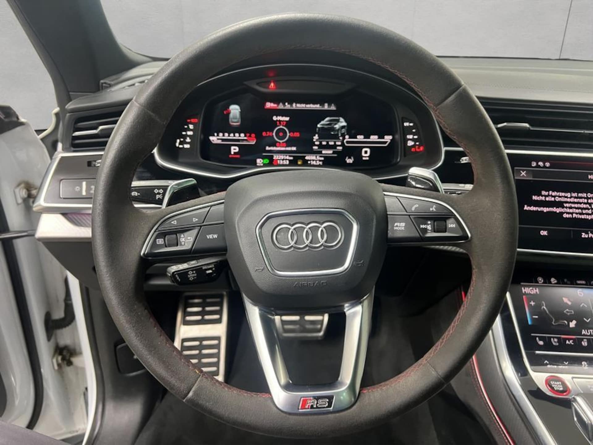 Audi RS Q8 SUV