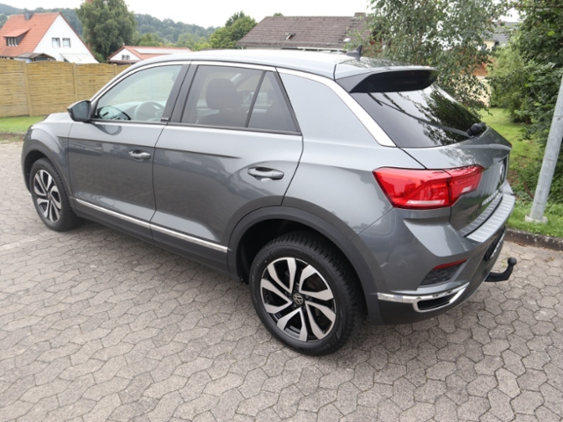 Volkswagen T-Roc Active