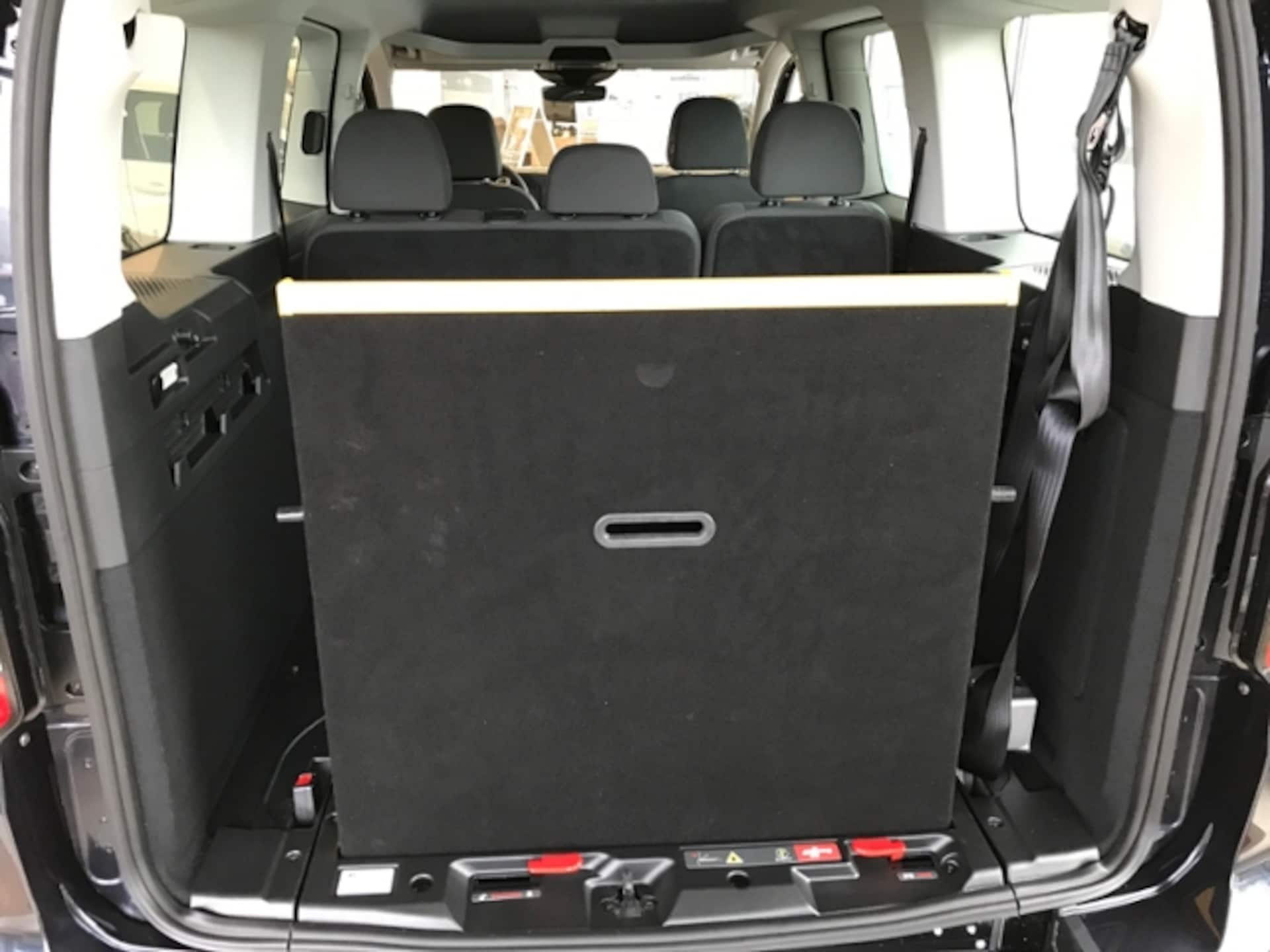 Volkswagen Caddy Maxi Basis-Modell