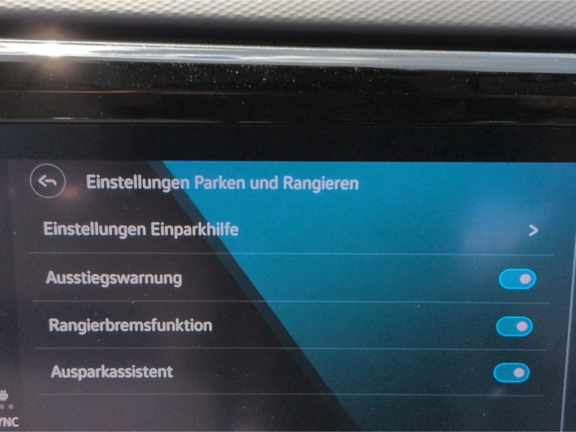 Volkswagen Multivan Langversion Basis-Modell