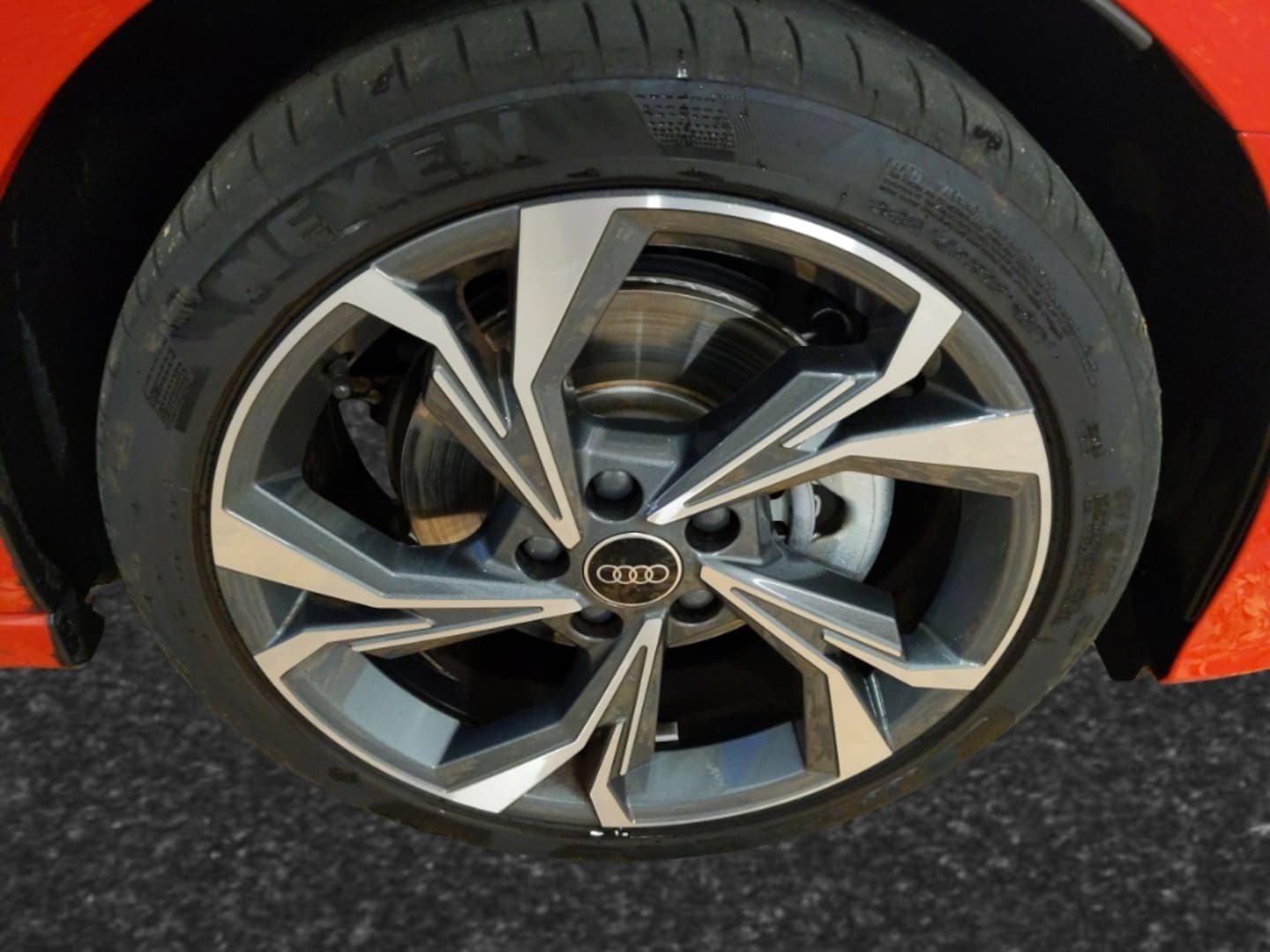 Bild über Audi A3 Sportback TFSI 110 kW S tronic - für weitere Informationen kontaktieren Sie den Audi Partner