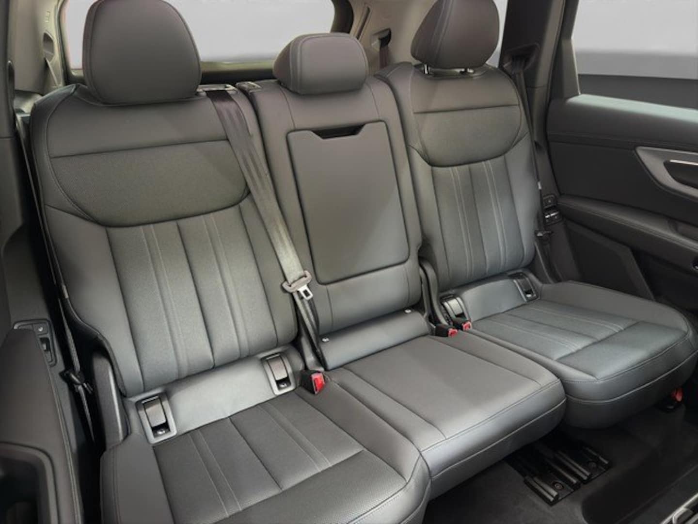 Bild über Audi Q7 SUV TDI quattro 220 kW tiptronic - für weitere Informationen kontaktieren Sie den Audi Partner