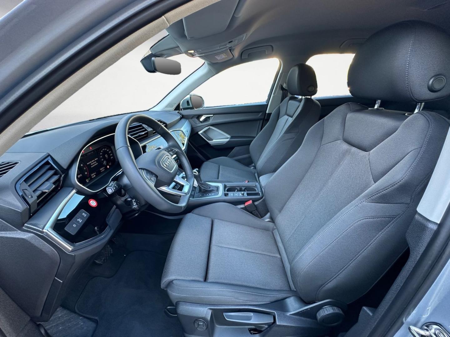 Bild über Audi Q3 TFSI 110 kW S tronic - für weitere Informationen kontaktieren Sie den Audi Partner