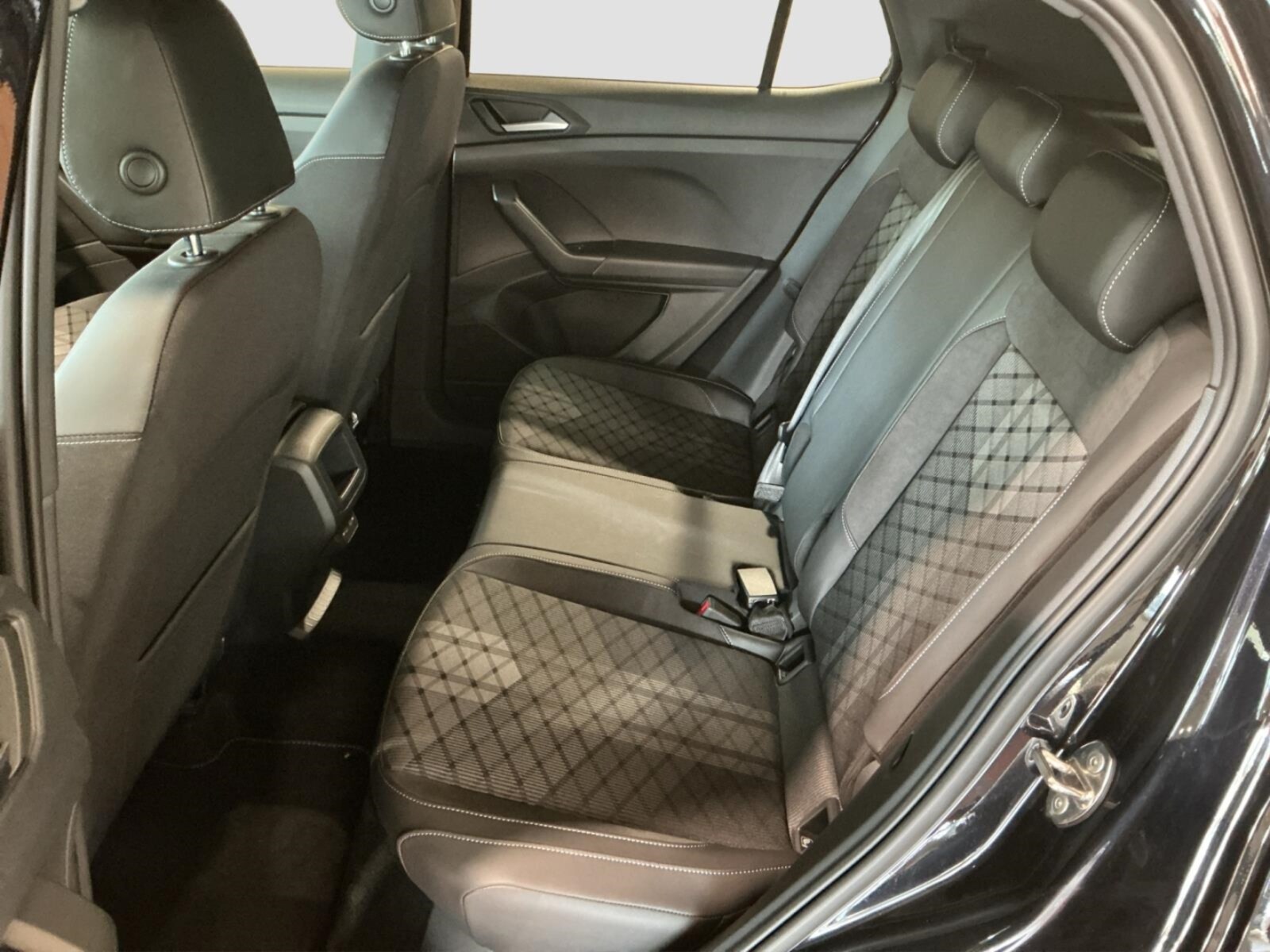 Volkswagen T-Cross – Bild 11