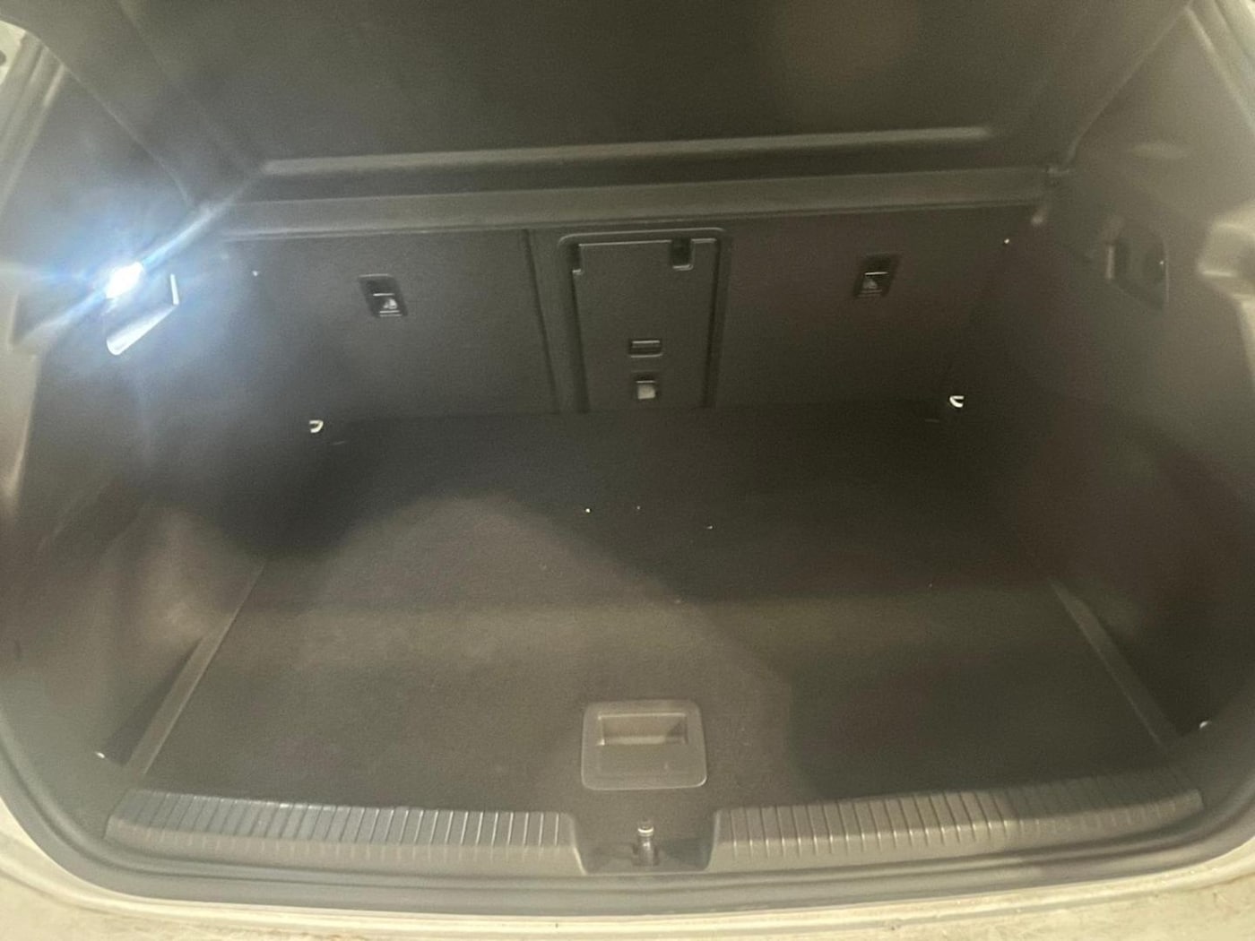 CUPRA Born 62 kWh 150 kW (204 CV) — photo 7