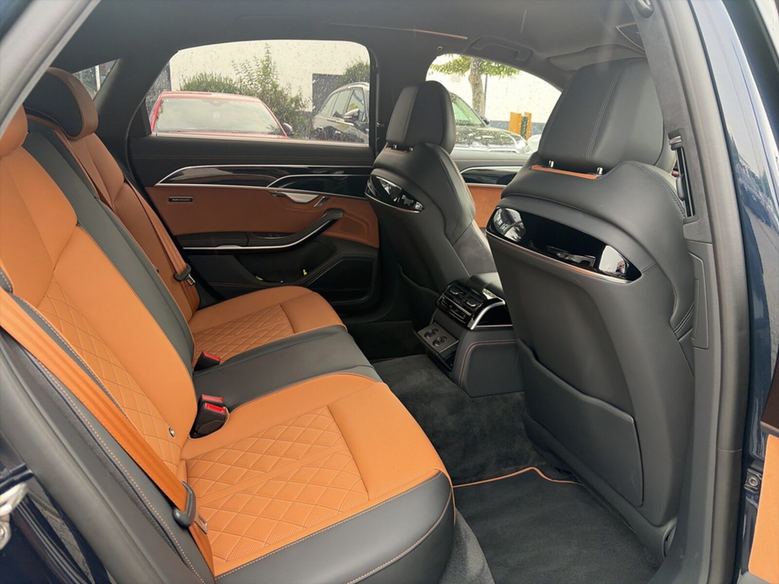 Audi A8 – Bild 17