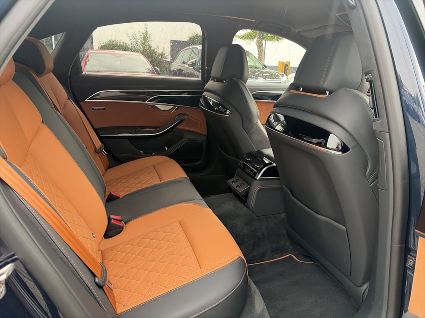 Bild über Audi A8 60 TFSI quattro tiptronic - für weitere Informationen kontaktieren Sie den Audi Partner