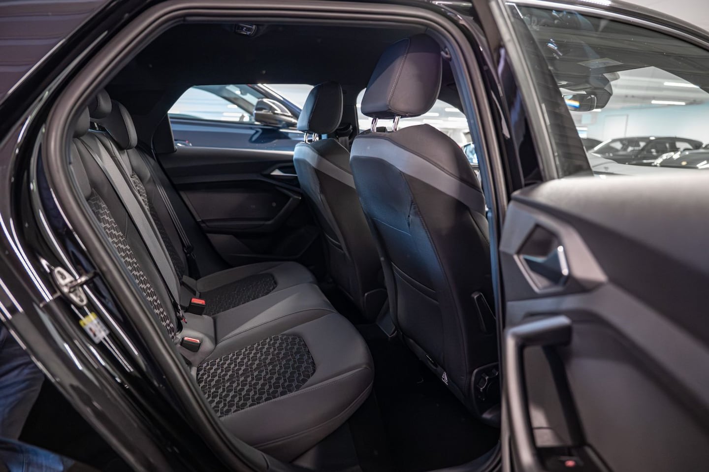 Bild über Audi A1 Sportback advanced 30 TFSI S tronic - für weitere Informationen kontaktieren Sie den Audi Partner