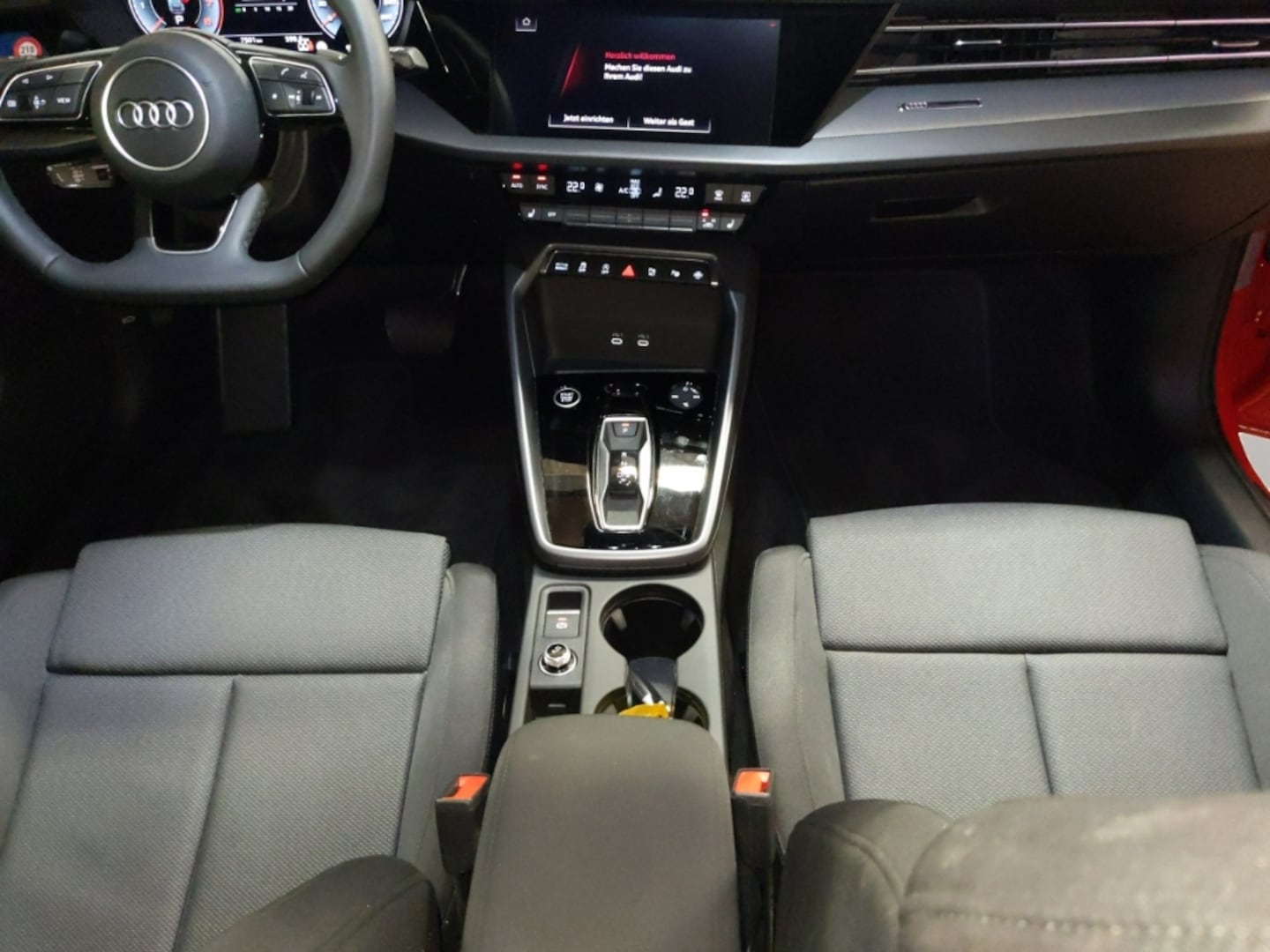 Bild über Audi A3 Sportback TFSI 110 kW S tronic - für weitere Informationen kontaktieren Sie den Audi Partner