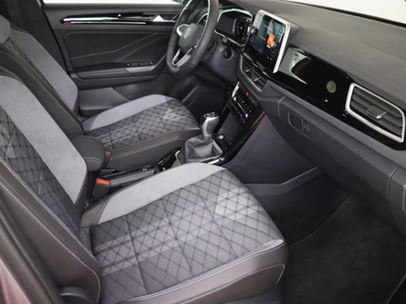 Volkswagen T-Roc – Bild 9