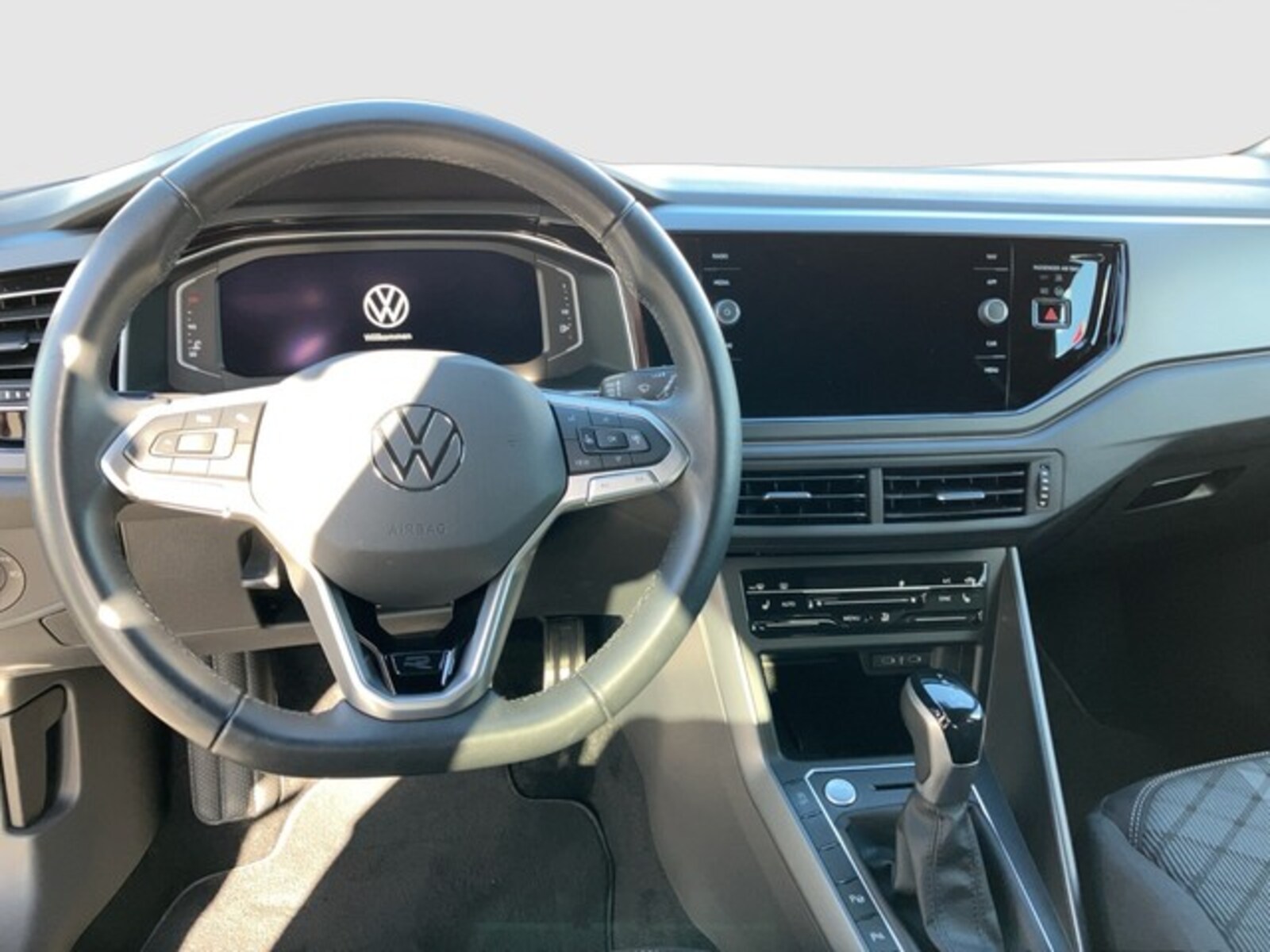 Volkswagen Polo – Bild 9