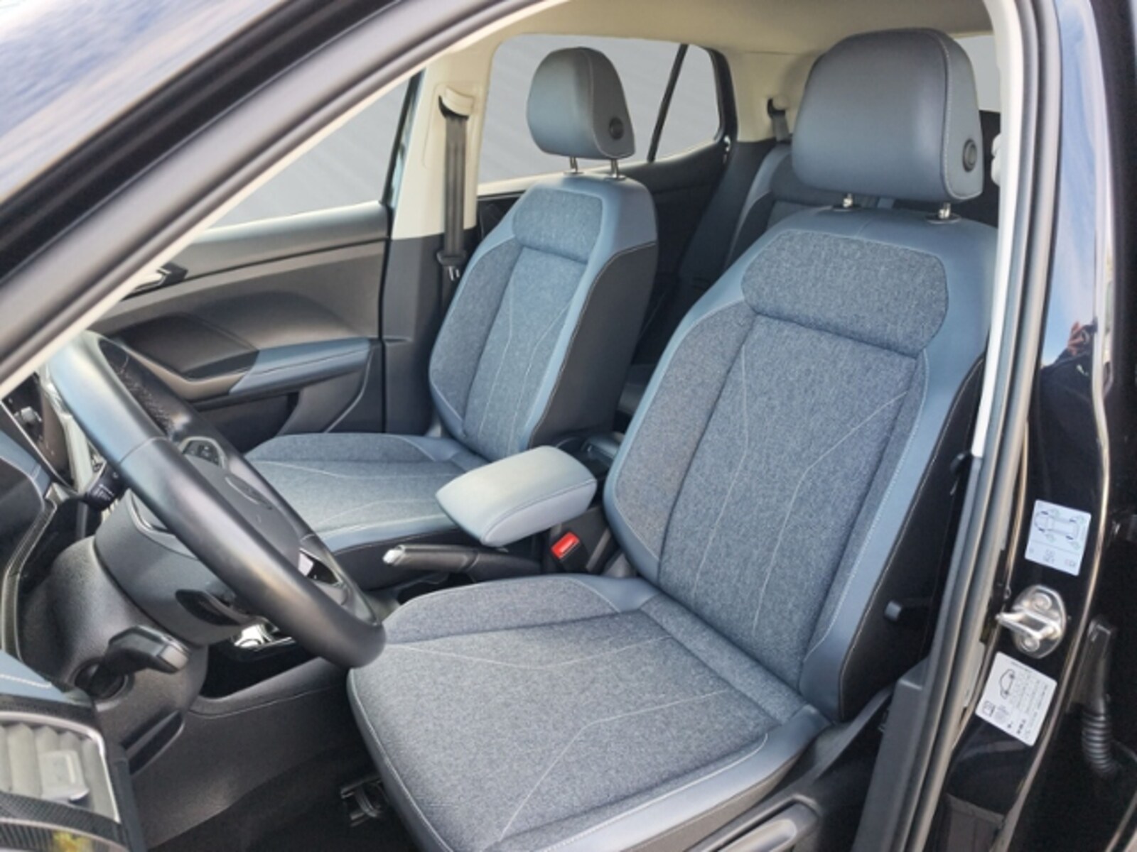 Volkswagen T-Cross – Bild 10