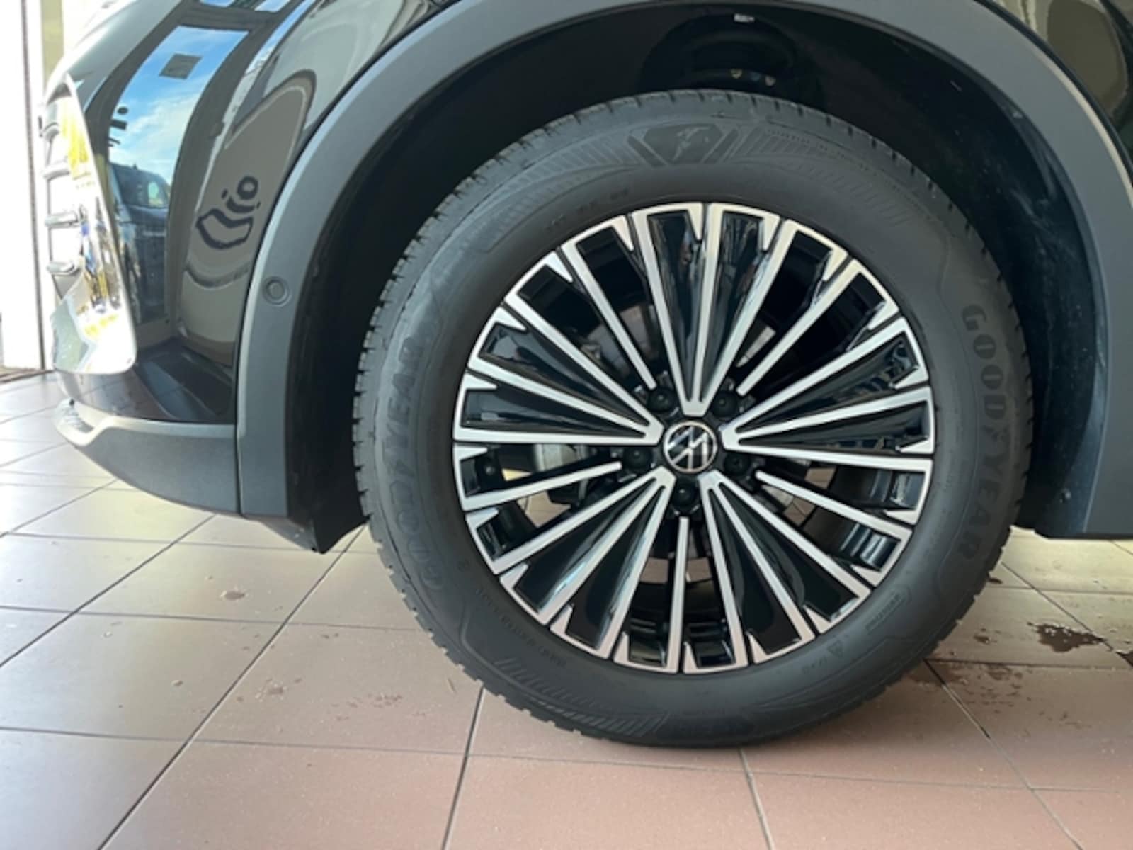 Volkswagen Tiguan – Bild 21