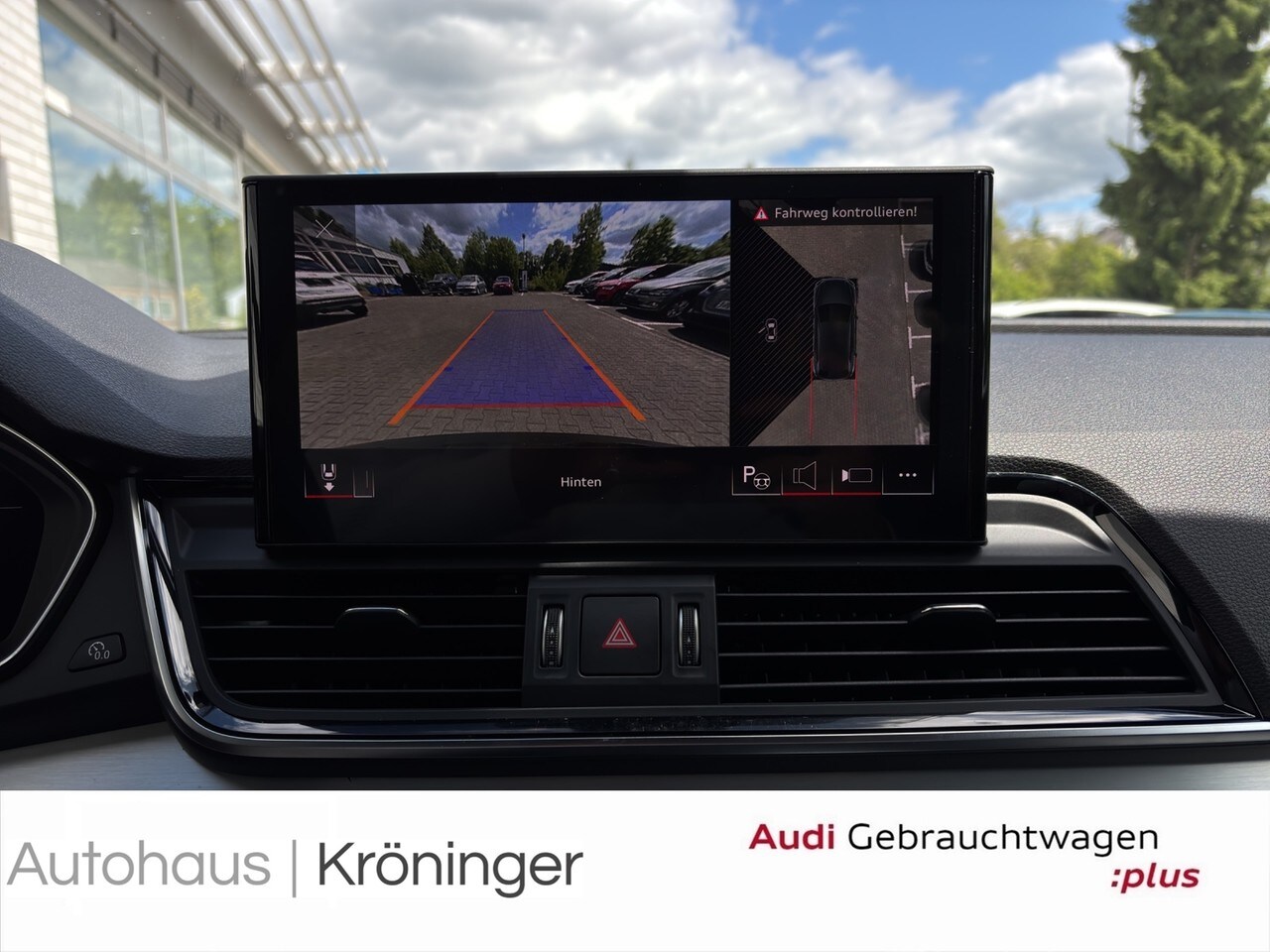 Image about Audi SQ5 SQ5 TDI 251(341) kW(PS) tiptronic