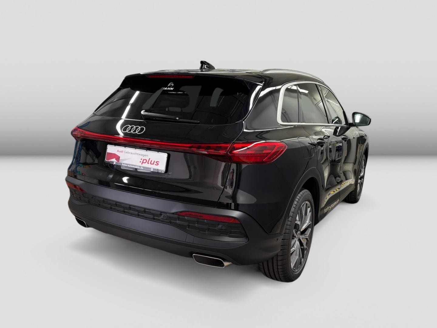 Bild über Audi Q5 SUV TFSI 150 kW S tronic - für weitere Informationen kontaktieren Sie den Audi Partner