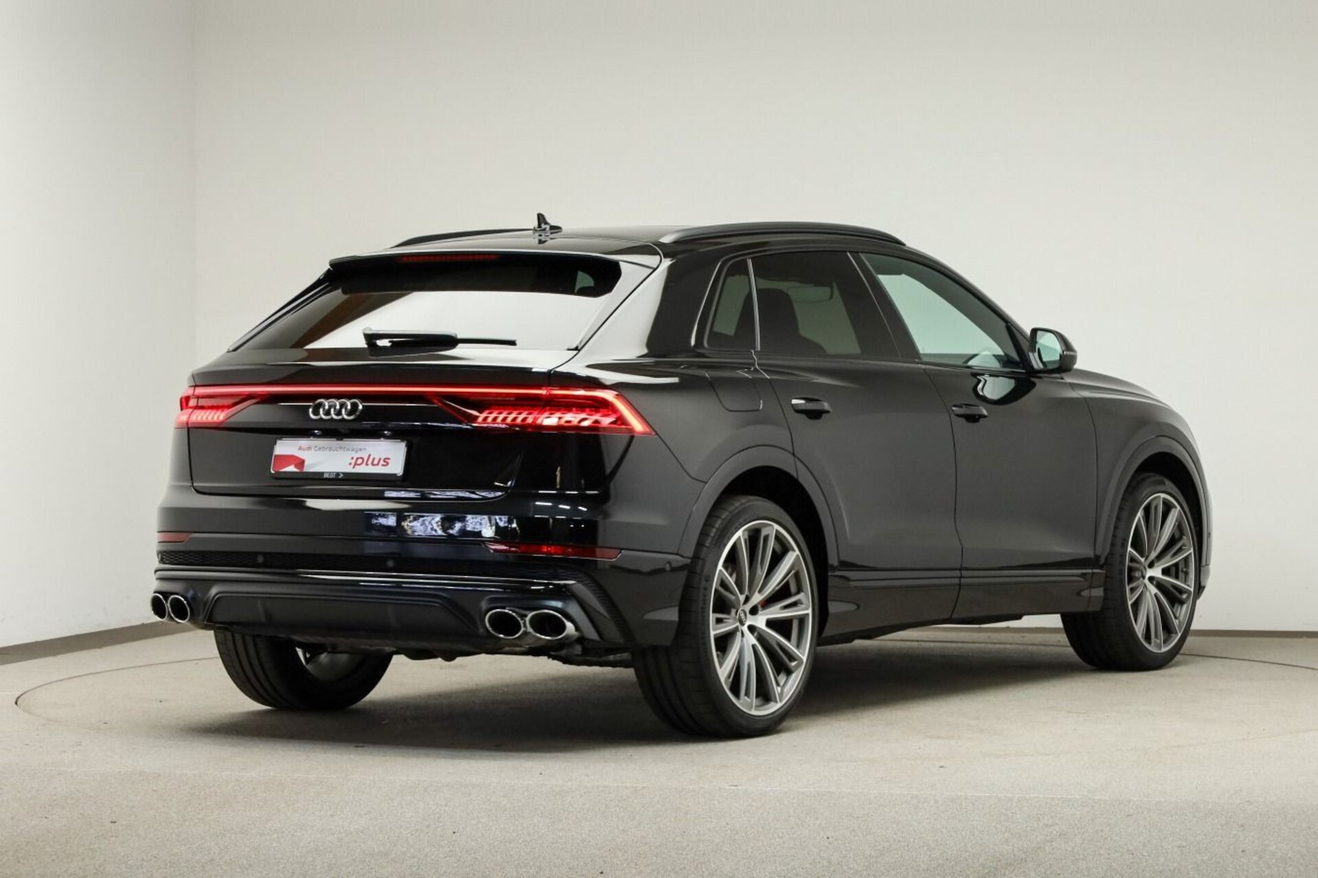 Audi SQ8 SUV