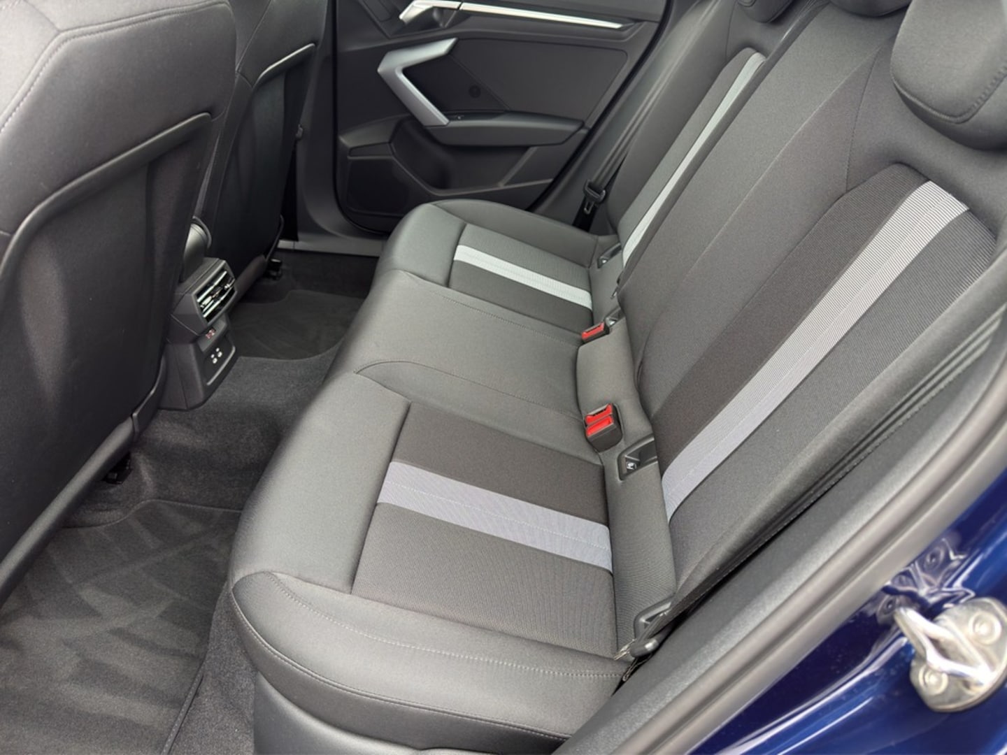 Bild über Audi A3 Sportback advanced 35 TFSI S tronic - für weitere Informationen kontaktieren Sie den Audi Partner
