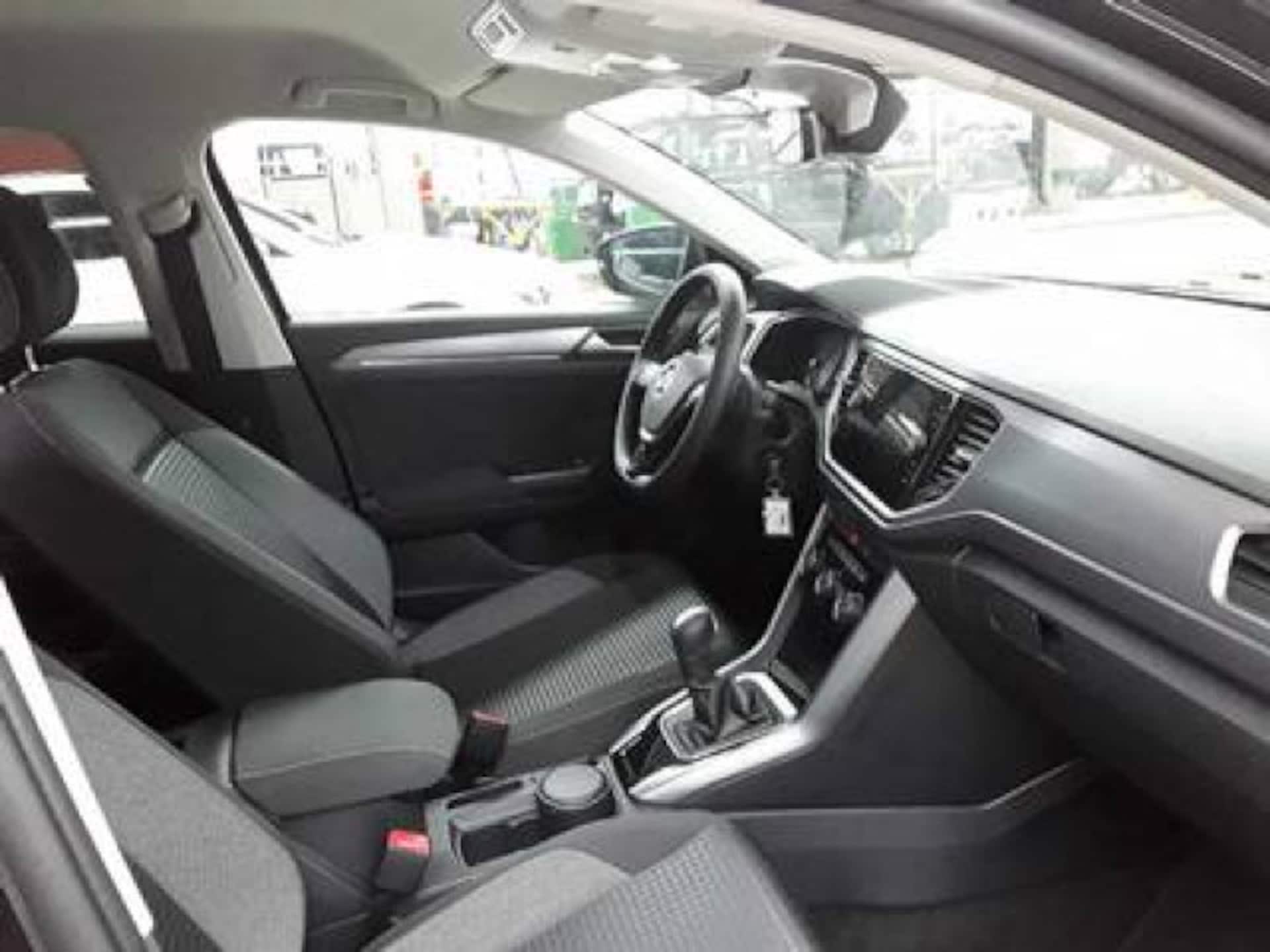 Volkswagen T-Roc Active