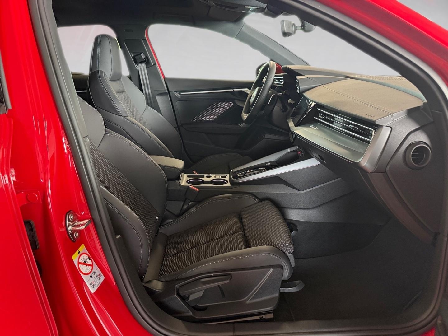 Bild über Audi A3 Sportback TDI S tronic - für weitere Informationen kontaktieren Sie den Audi Partner