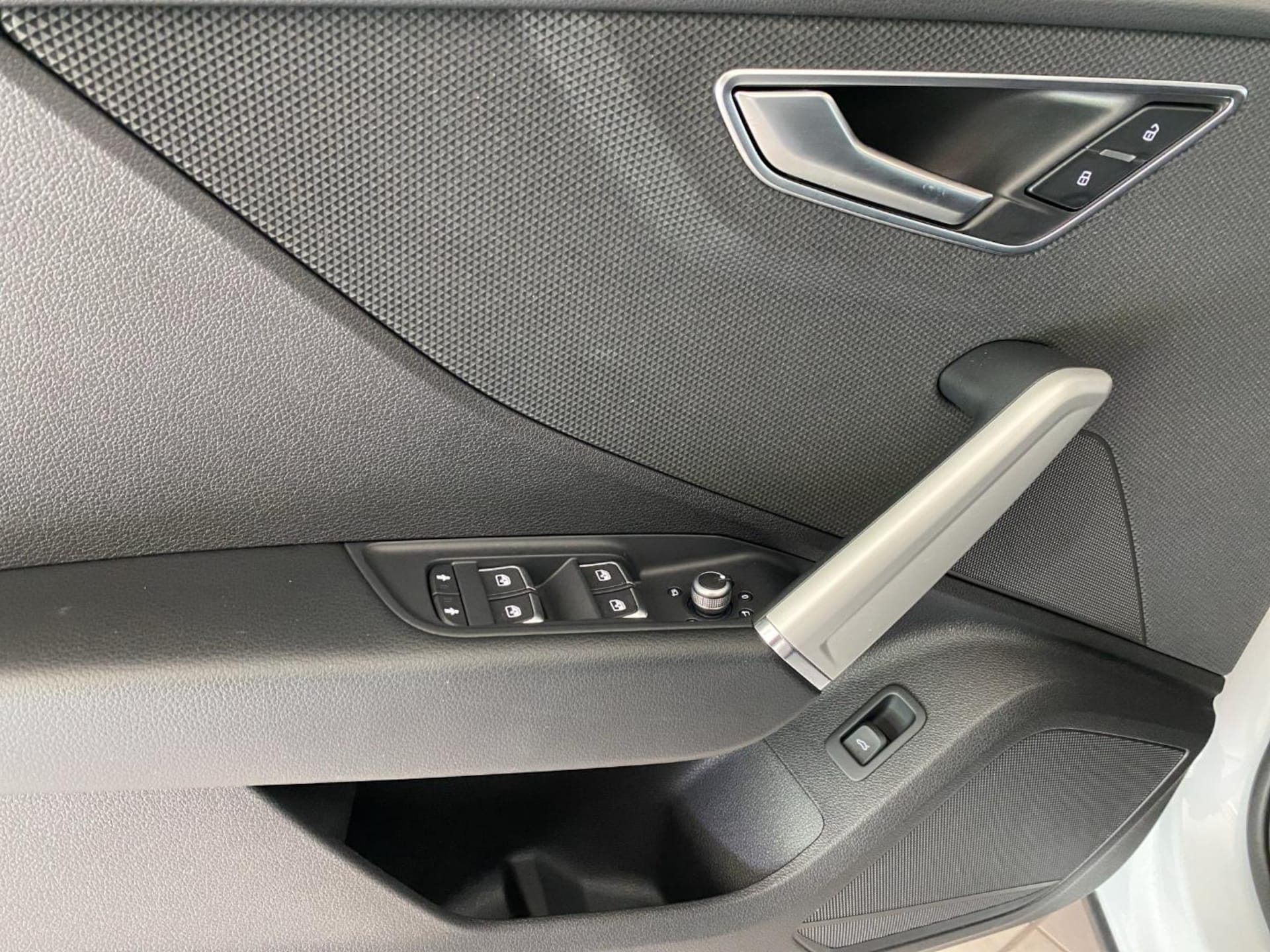 Audi Q2 S line