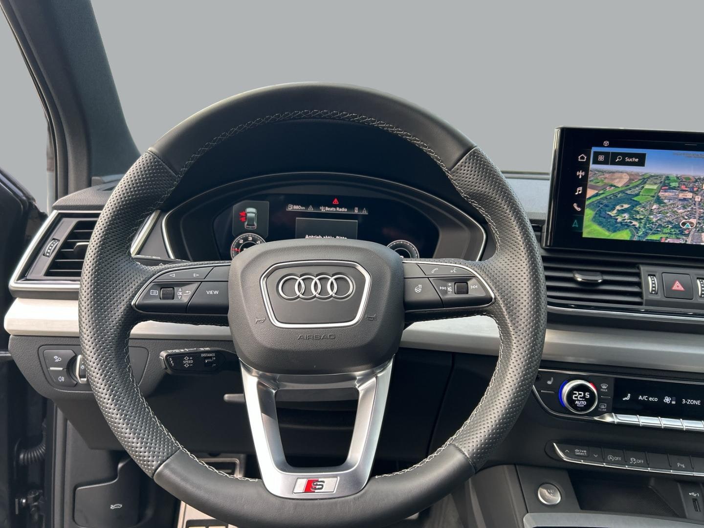 Bild über Audi Q5 40 TDI quattro 150 kW S tronic - für weitere Informationen kontaktieren Sie den Audi Partner