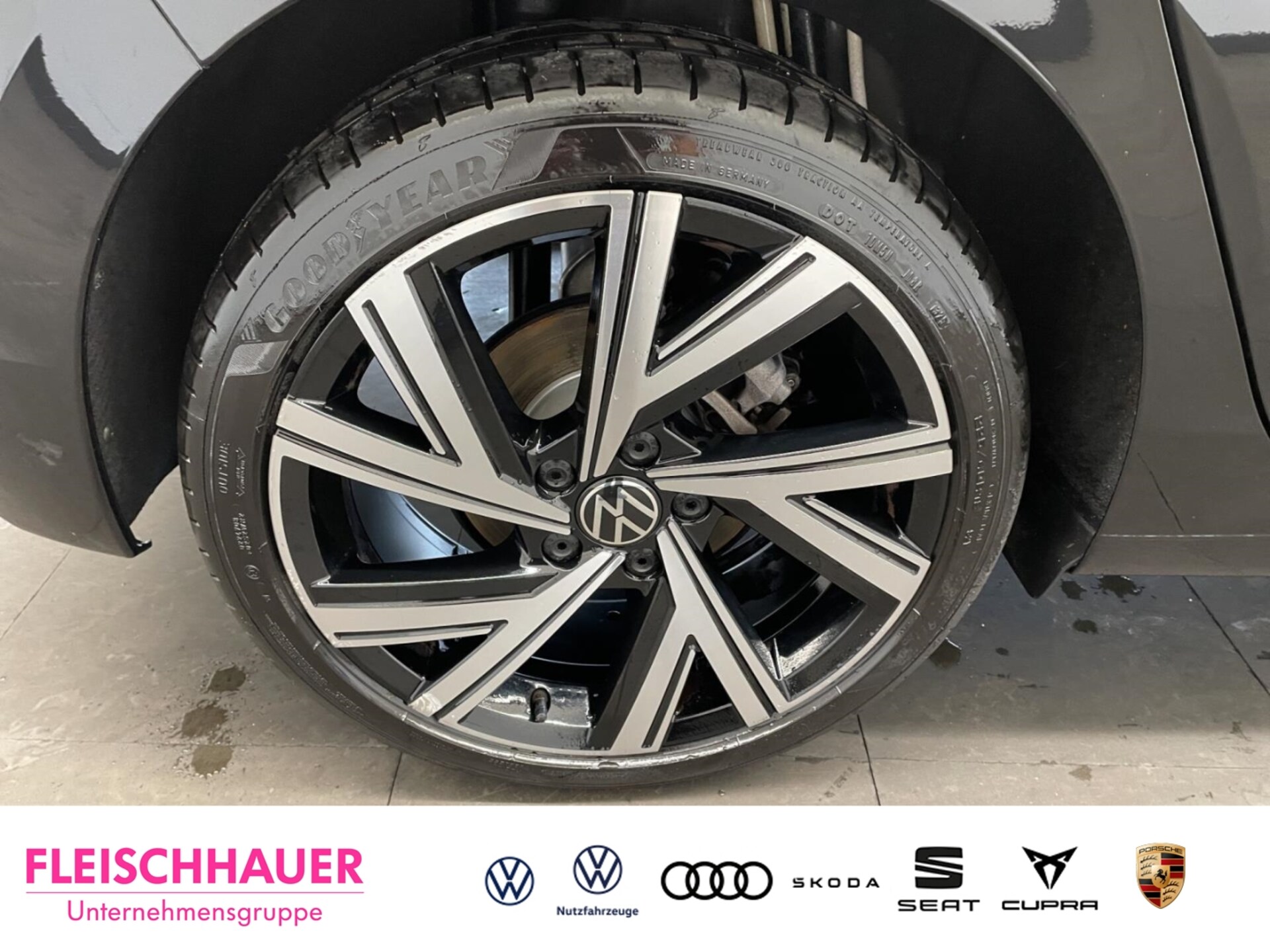 Volkswagen Golf Style