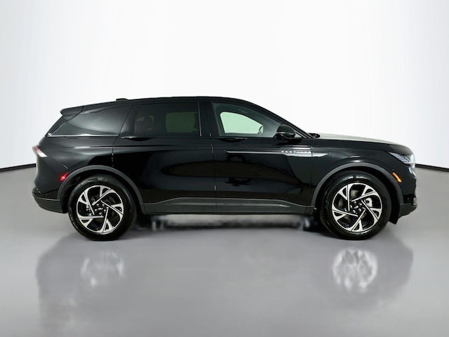 2024 Lincoln Nautilus