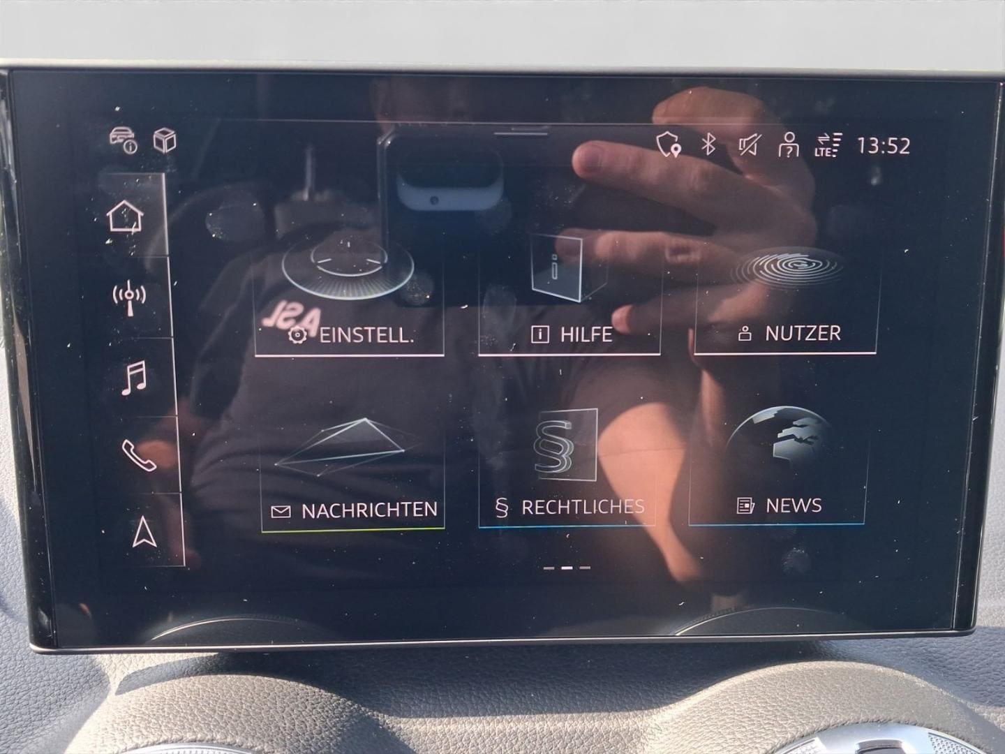 Bild über Audi Q2 S line 35 TFSI S tronic - für weitere Informationen kontaktieren Sie den Audi Partner