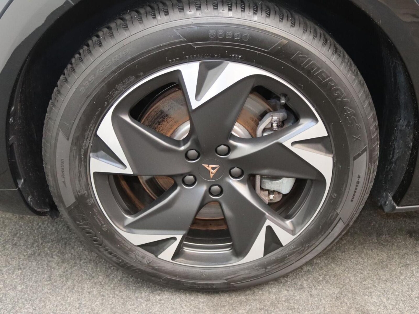 CUPRA Tavascan – Bild 10