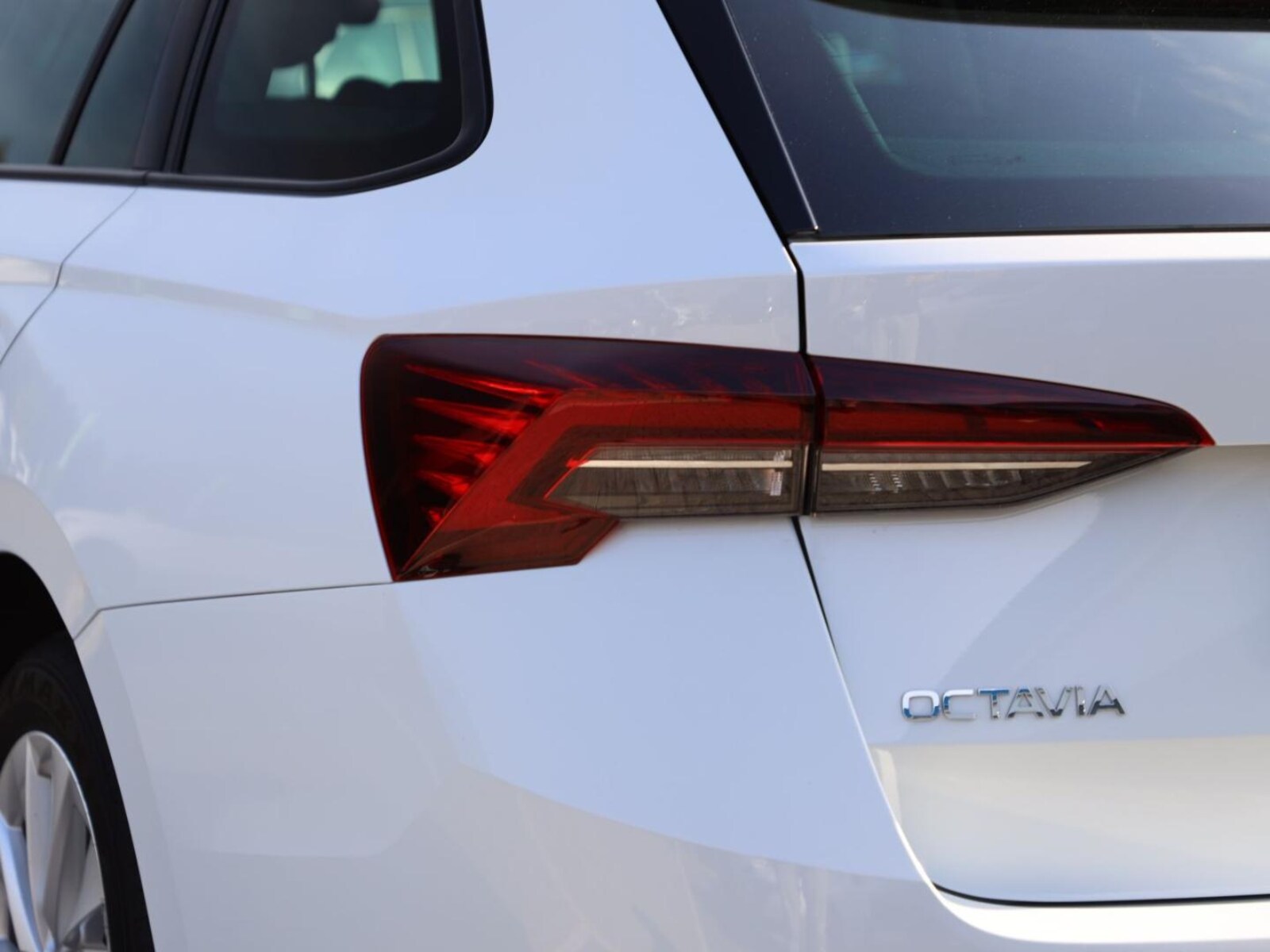 Škoda Octavia Combi – Bild 8