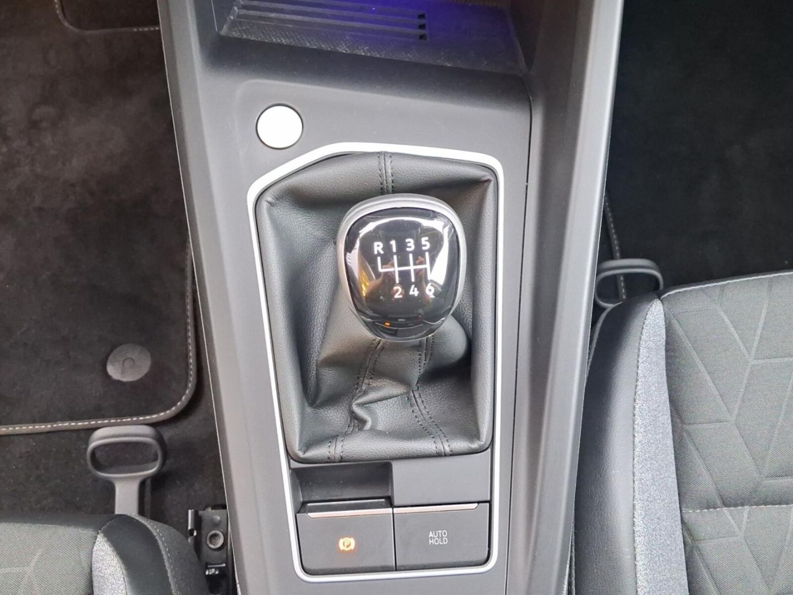Volkswagen Golf – Bild 5