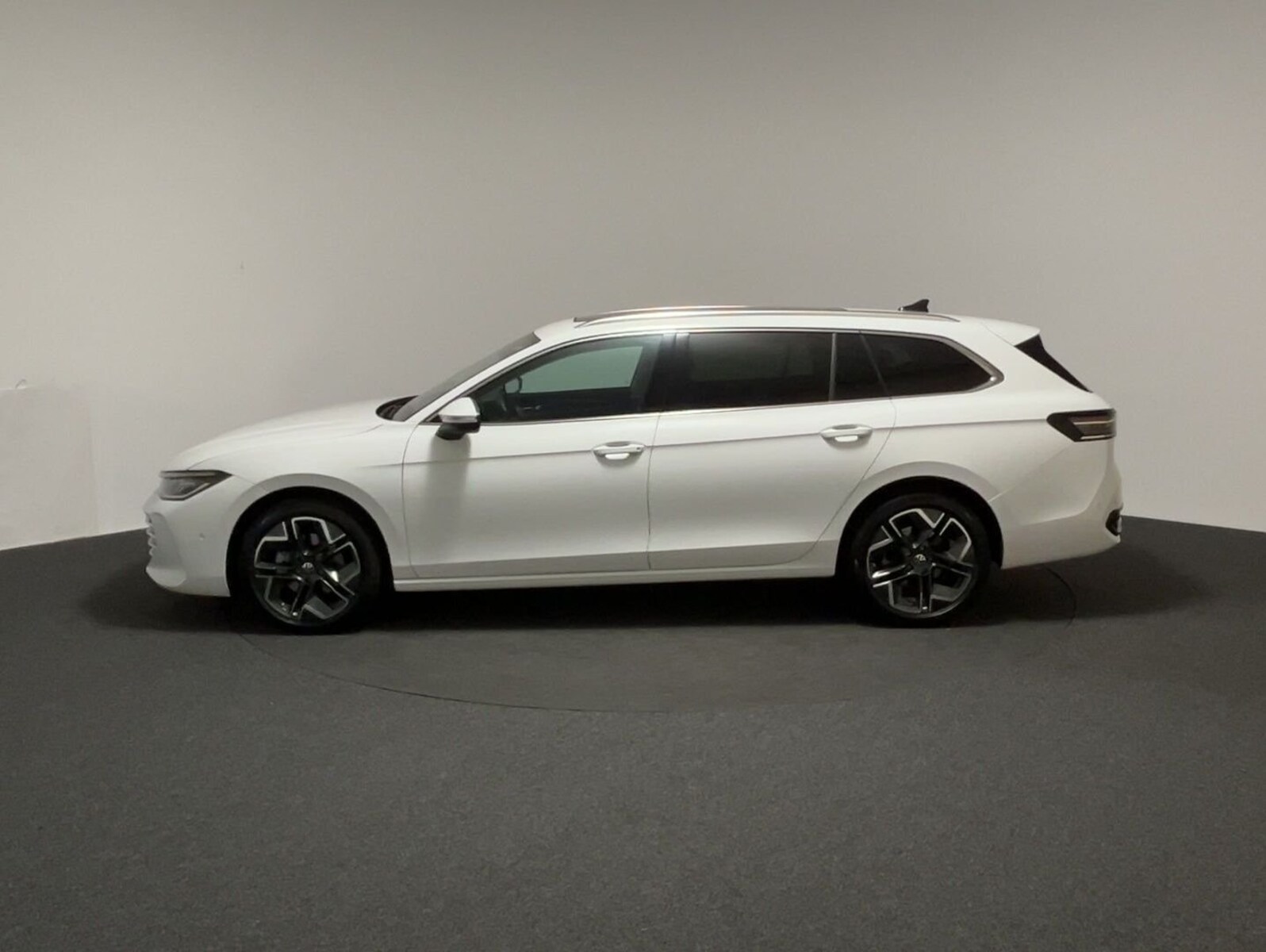 Volkswagen Passat – Bild 5