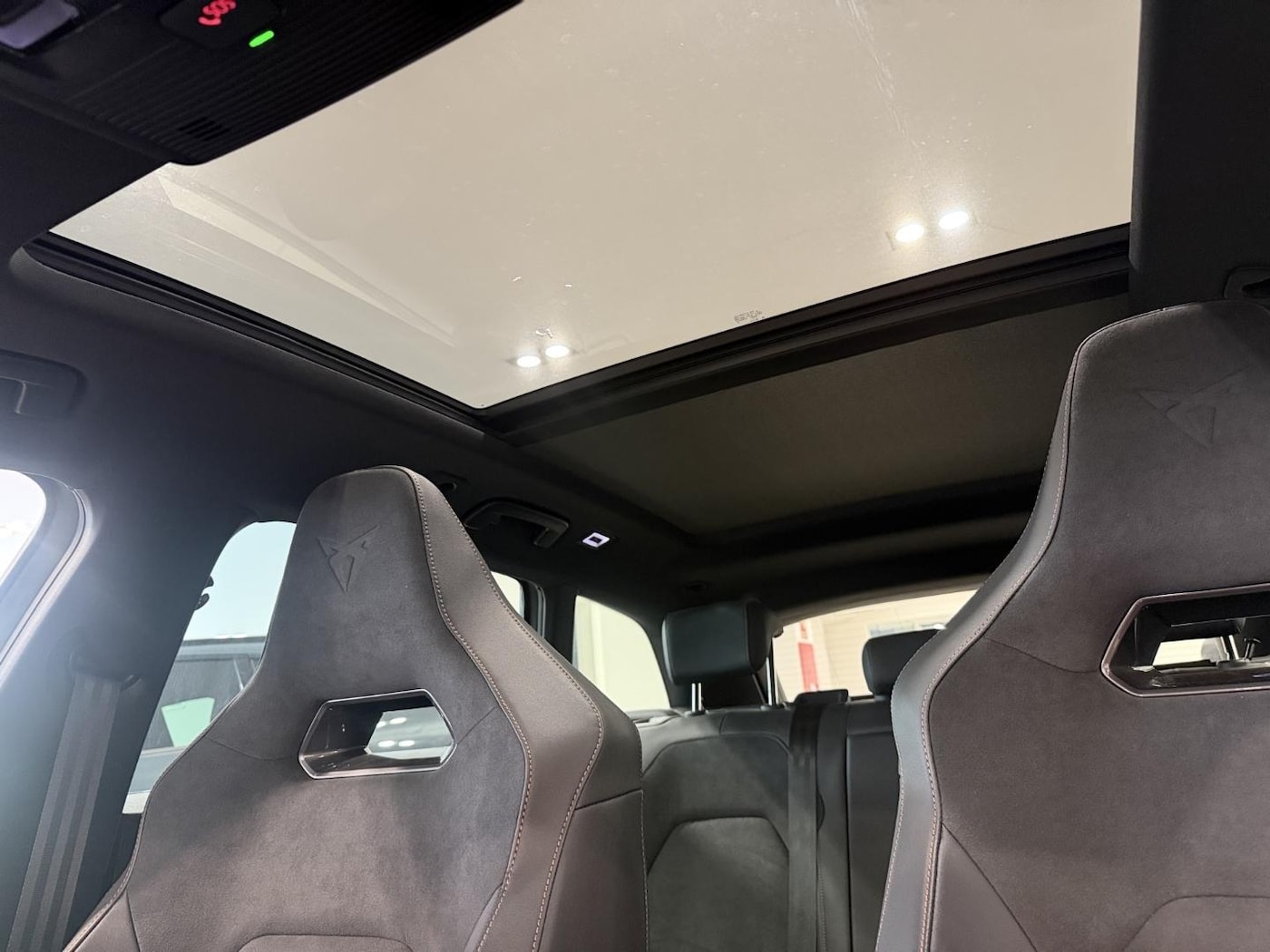 CUPRA Leon Sportstourer 1.5 TSI e-Hybrid VZ DSG 200 kW (272 CV) — photo 12