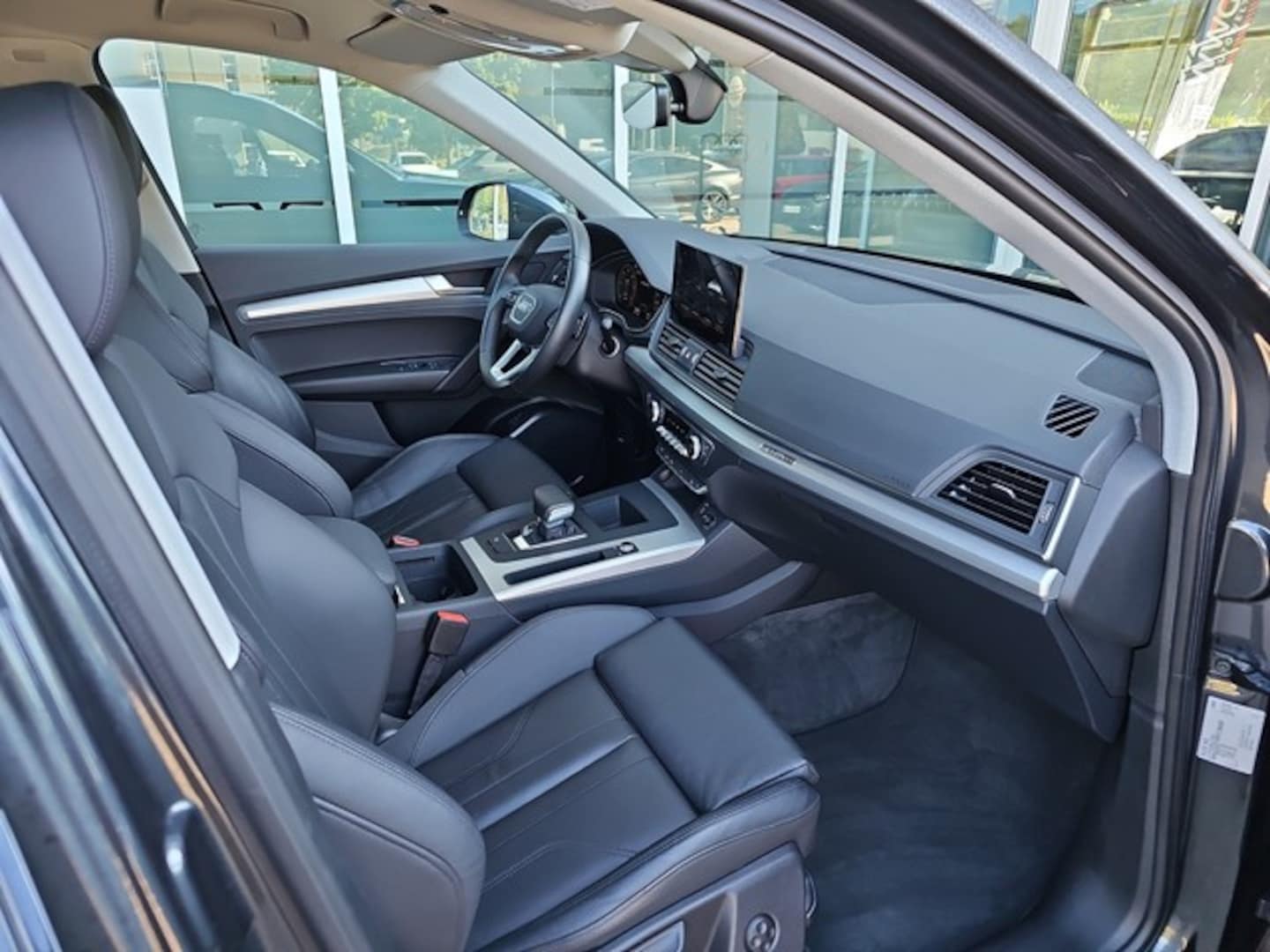 Bild über Audi Q5 40 TDI quattro S tronic - für weitere Informationen kontaktieren Sie den Audi Partner