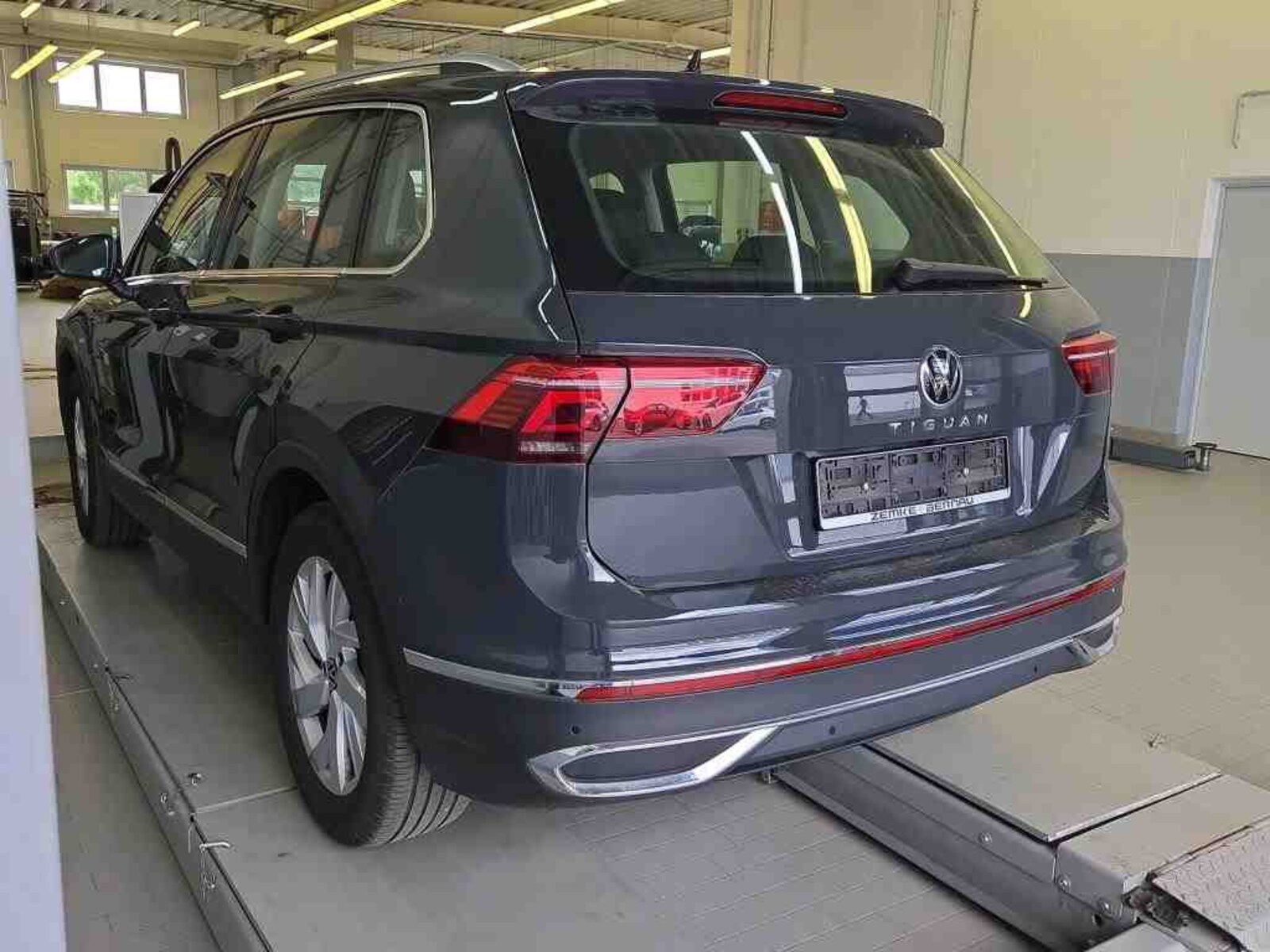 Volkswagen Tiguan – Bild 3