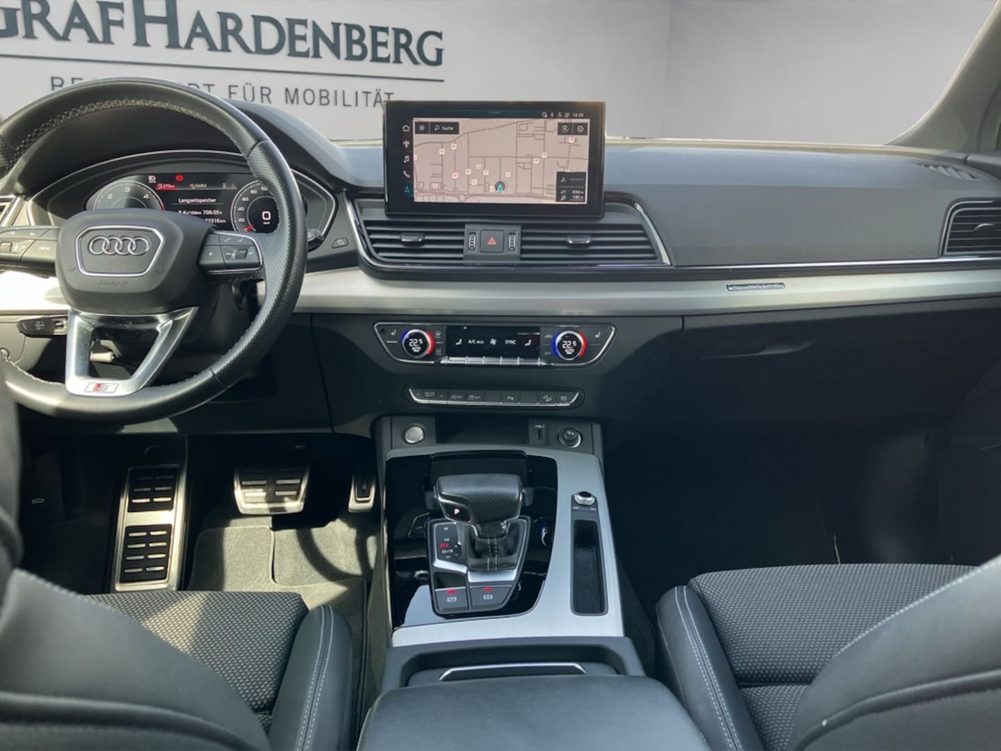 Bild über Audi Q5 40 TDI quattro S tronic - für weitere Informationen kontaktieren Sie den Audi Partner