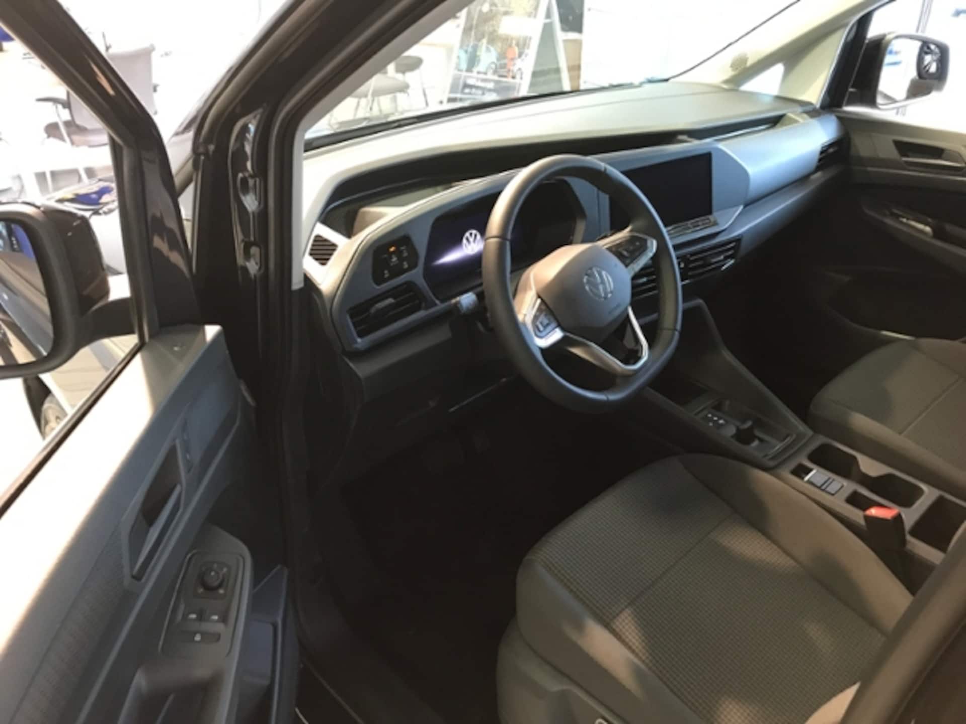 Volkswagen Caddy Maxi Basis-Modell
