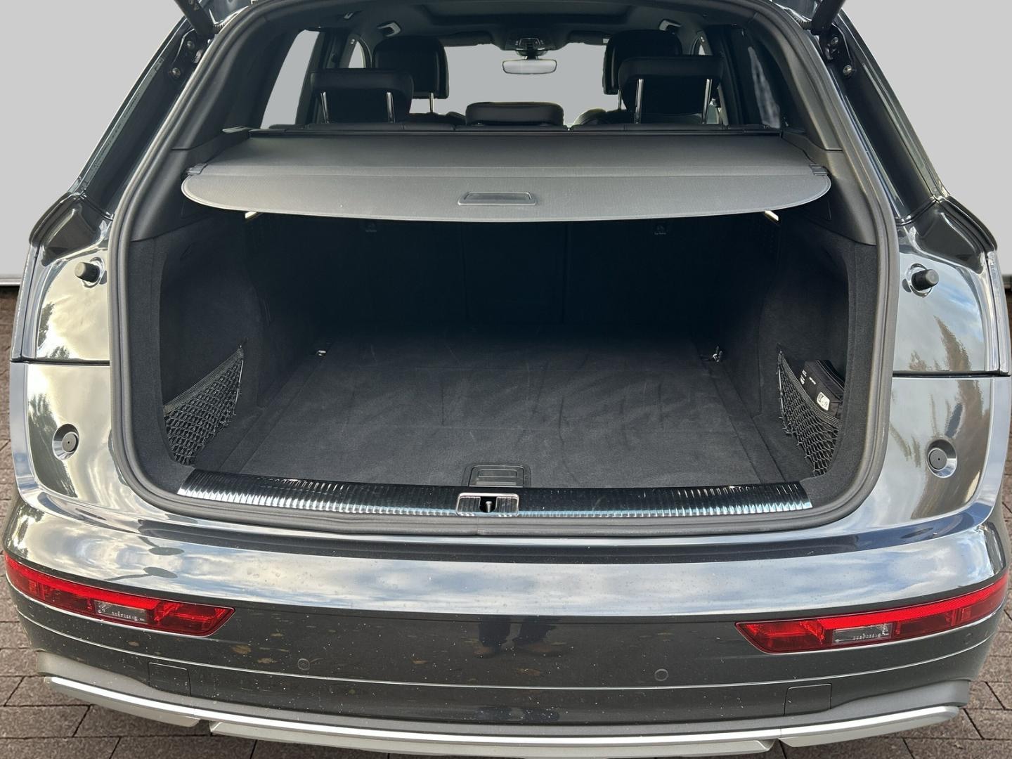 Bild über Audi Q5 40 TDI quattro 150 kW S tronic - für weitere Informationen kontaktieren Sie den Audi Partner