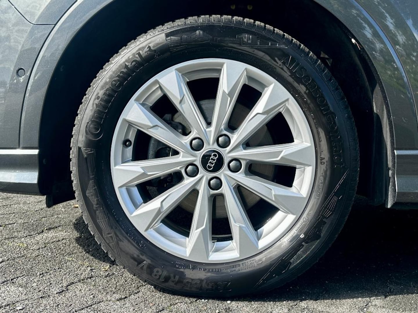 Bild über Audi Q3 Sportback S line 35 TDI S tronic - für weitere Informationen kontaktieren Sie den Audi Partner