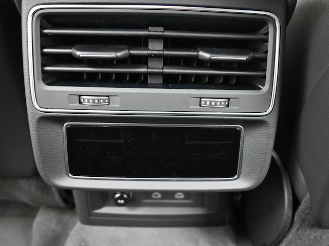 2026 Audi Q8 Premium Plus - Photo 17