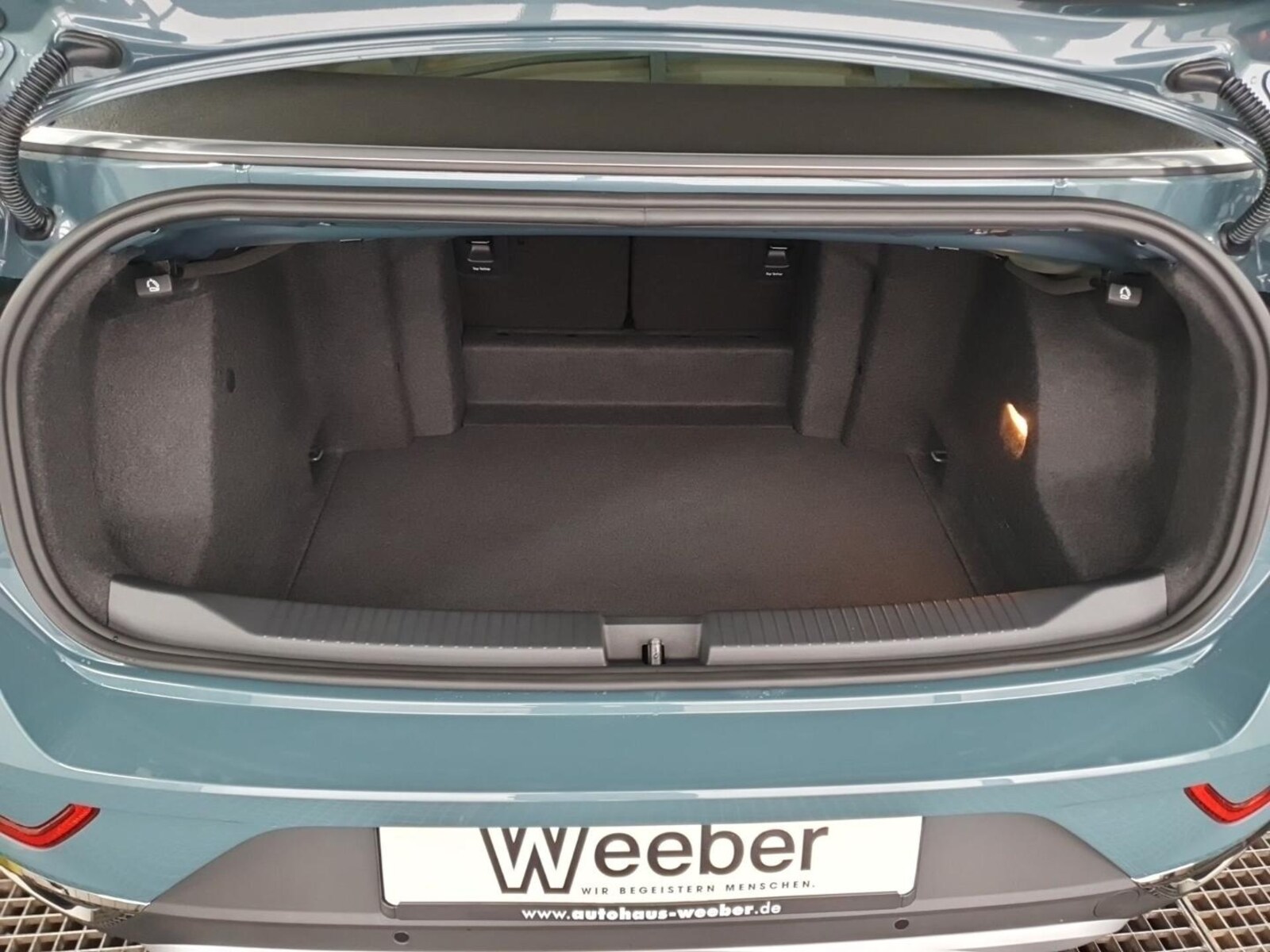 Volkswagen T-Roc Cabriolet – Bild 13