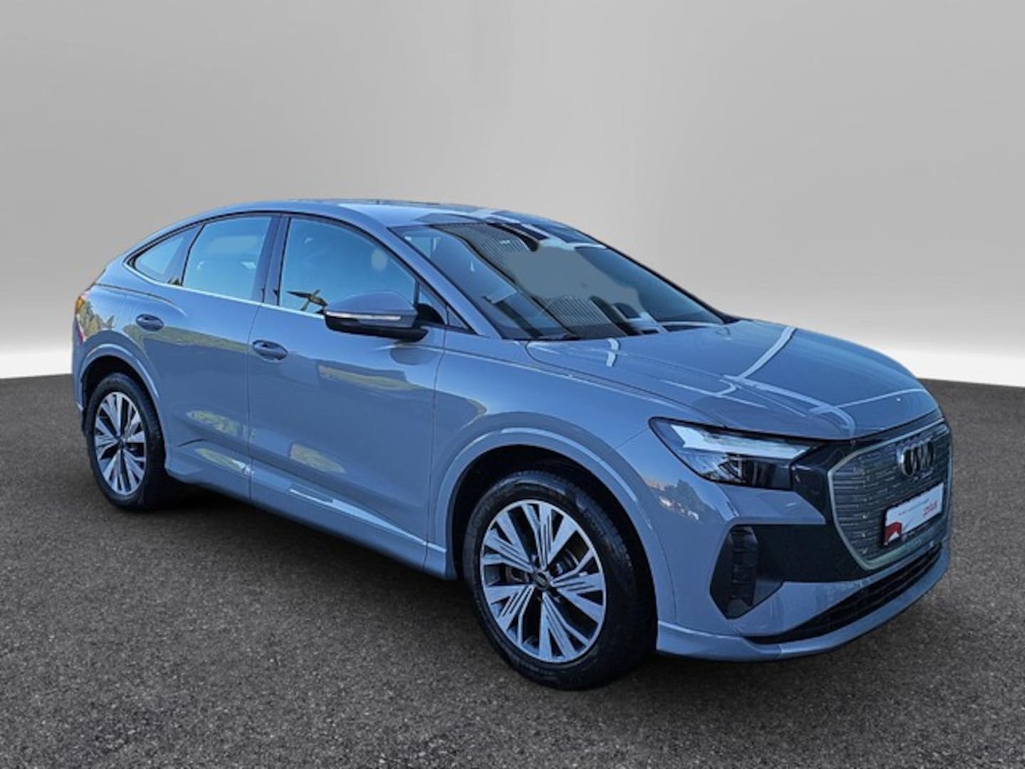 Bild über Audi Q4 Sportback e-tron 40 e-tron - für weitere Informationen kontaktieren Sie den Audi Partner