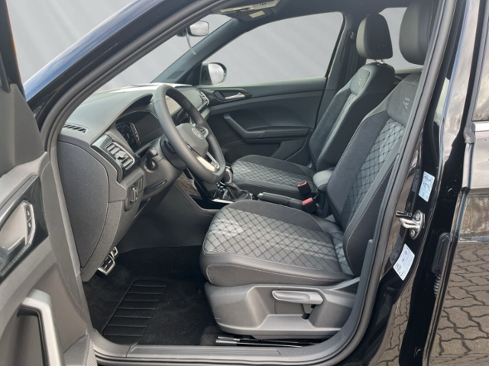 Volkswagen T-Cross – Bild 7