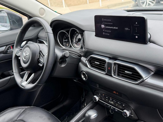 2025 Mazda CX-5 S Preferred package - Photo 13