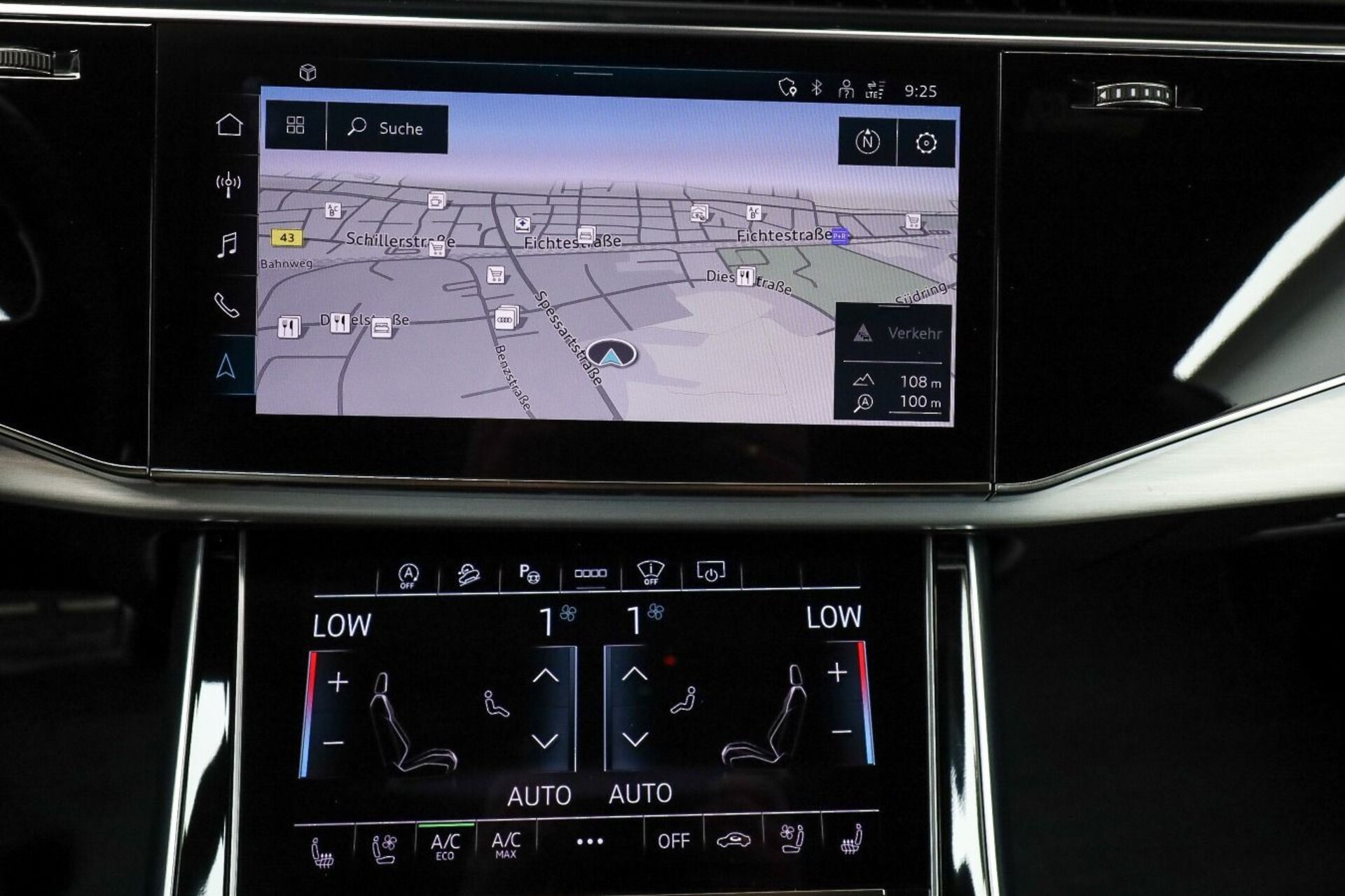 Audi SQ8 SUV